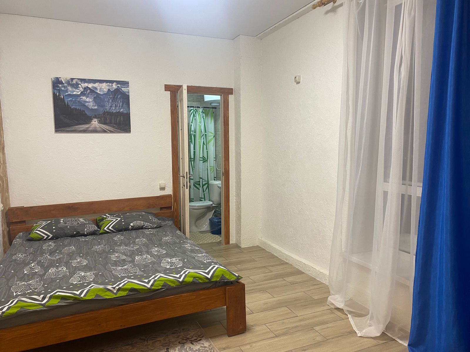 Небольшой двухместный номер с 1 кроватью