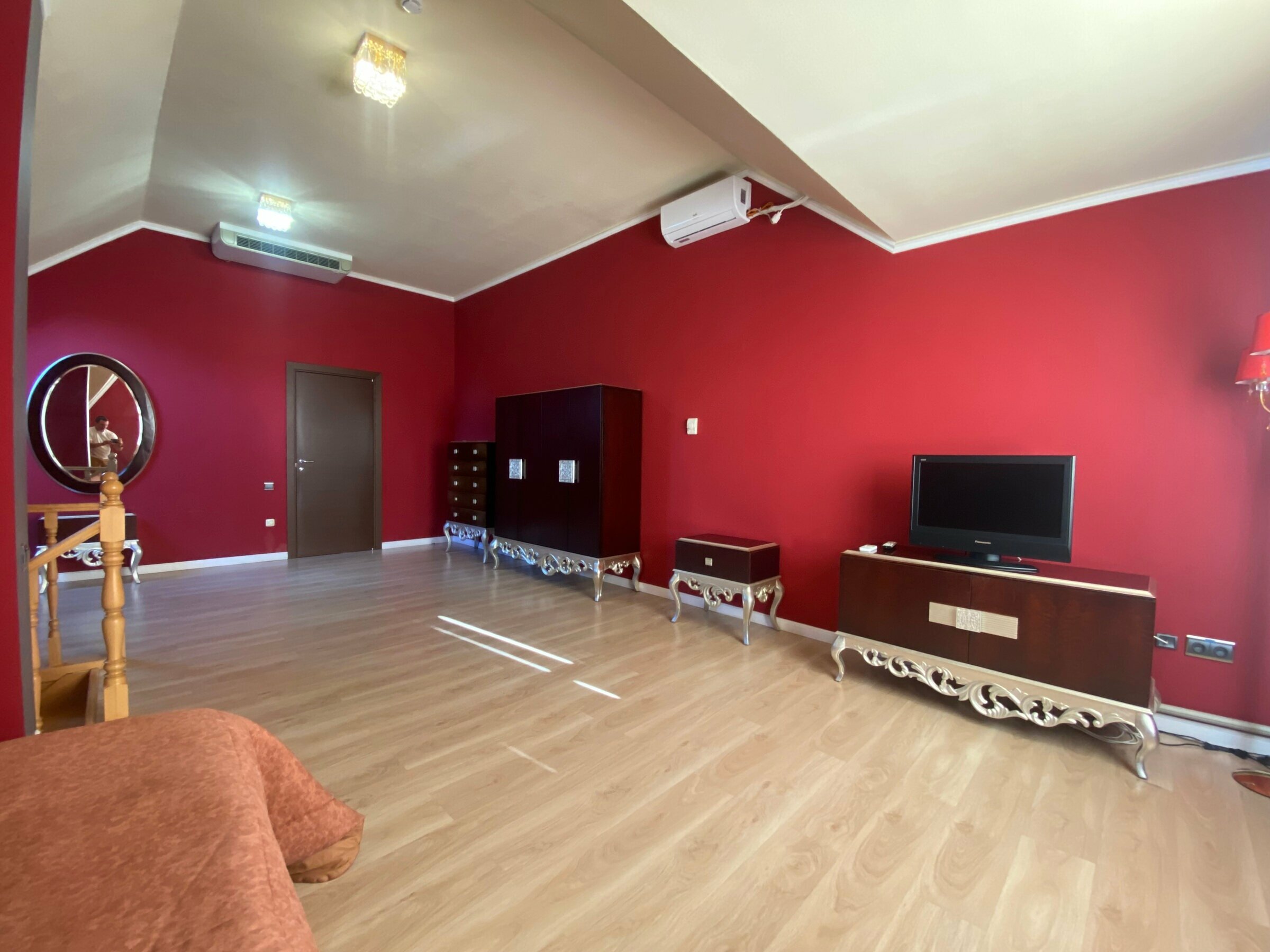 Двухуровневый четырехместный номер