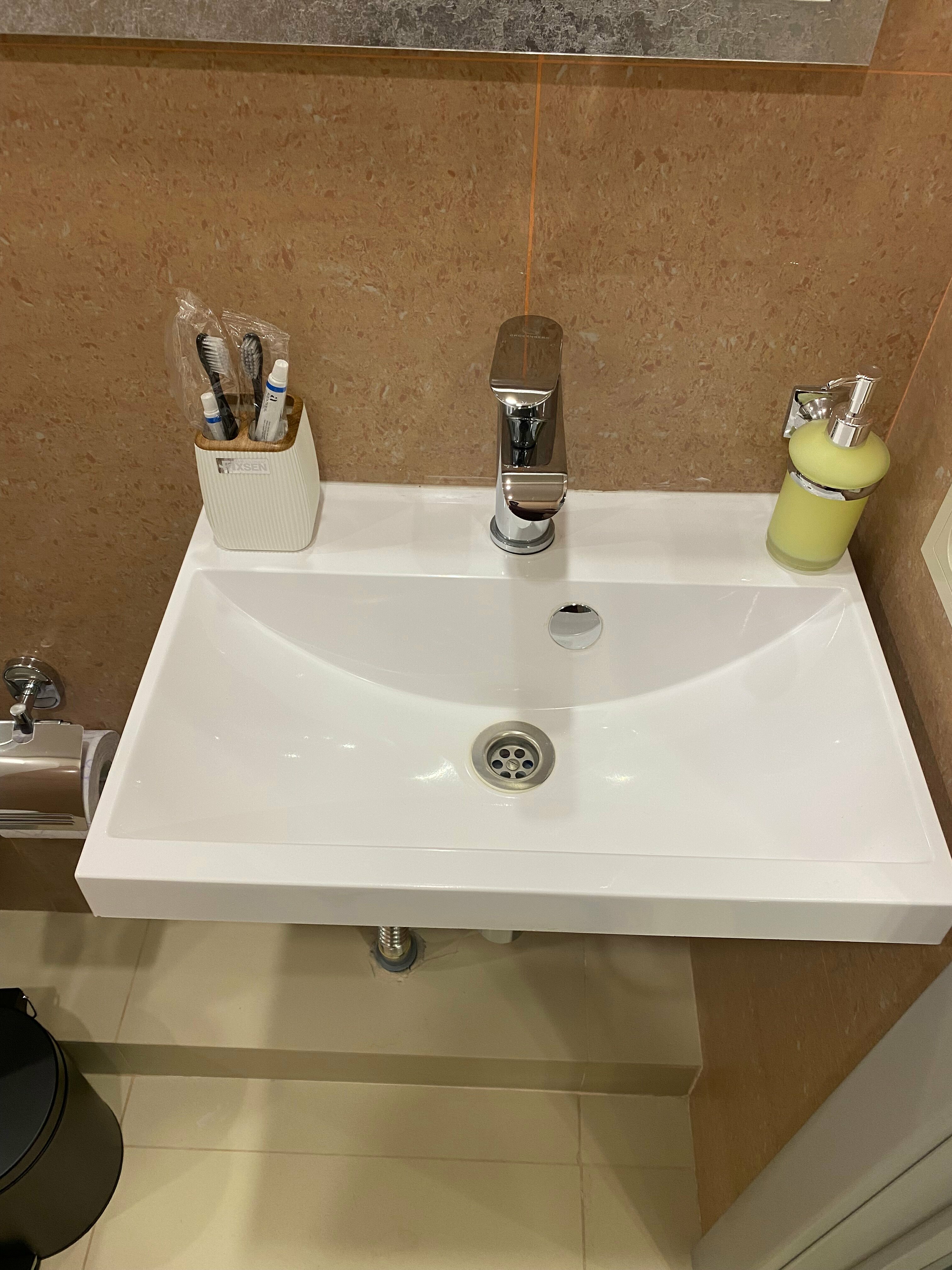 Двухместный номер Делюкс с 1 кроватью и душем