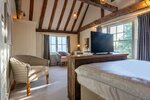 Улучшенный двухместный номер с 1 двуспальной кроватью в The Sun Inn
