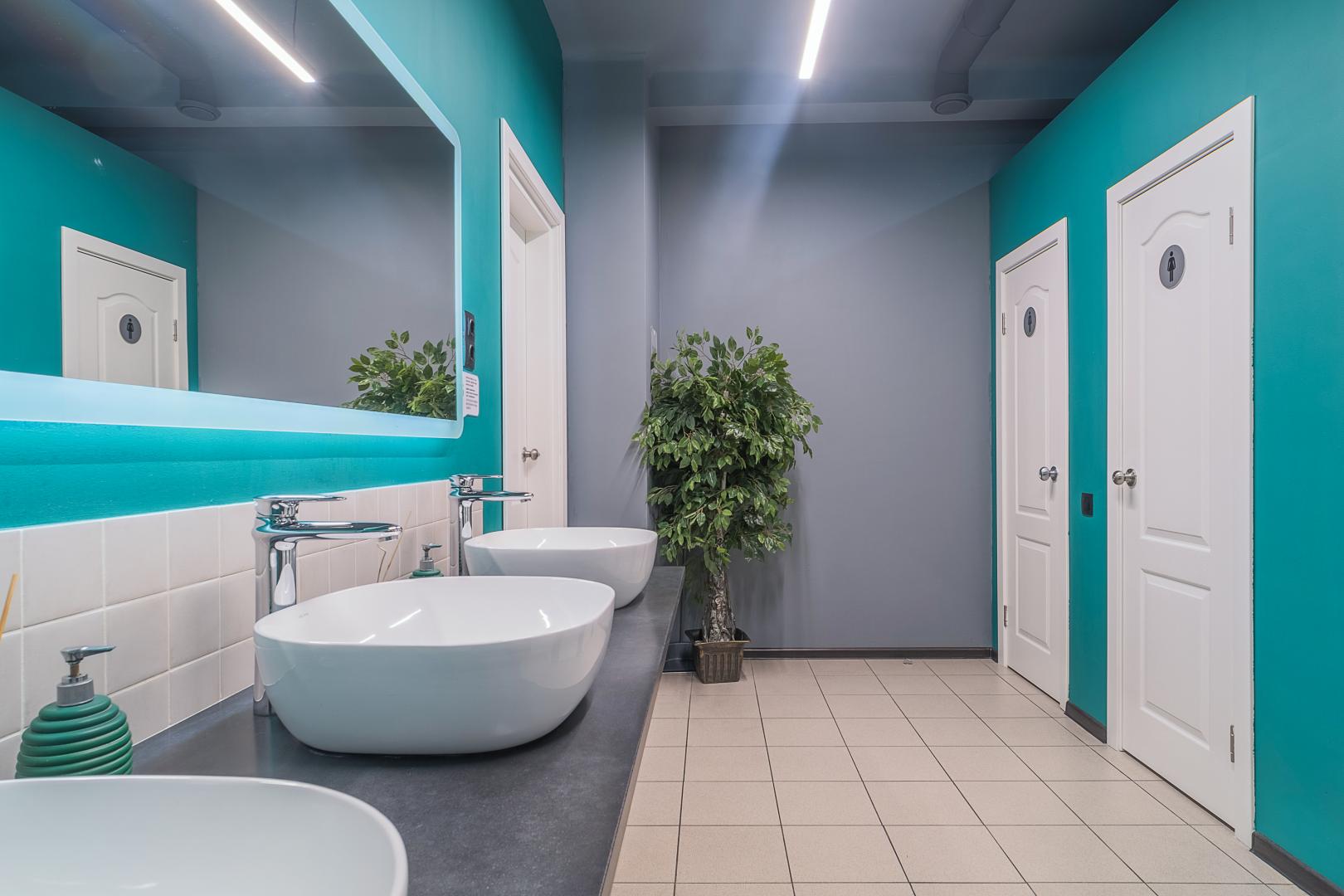 Кровать в общем 6-местном номере для женщин