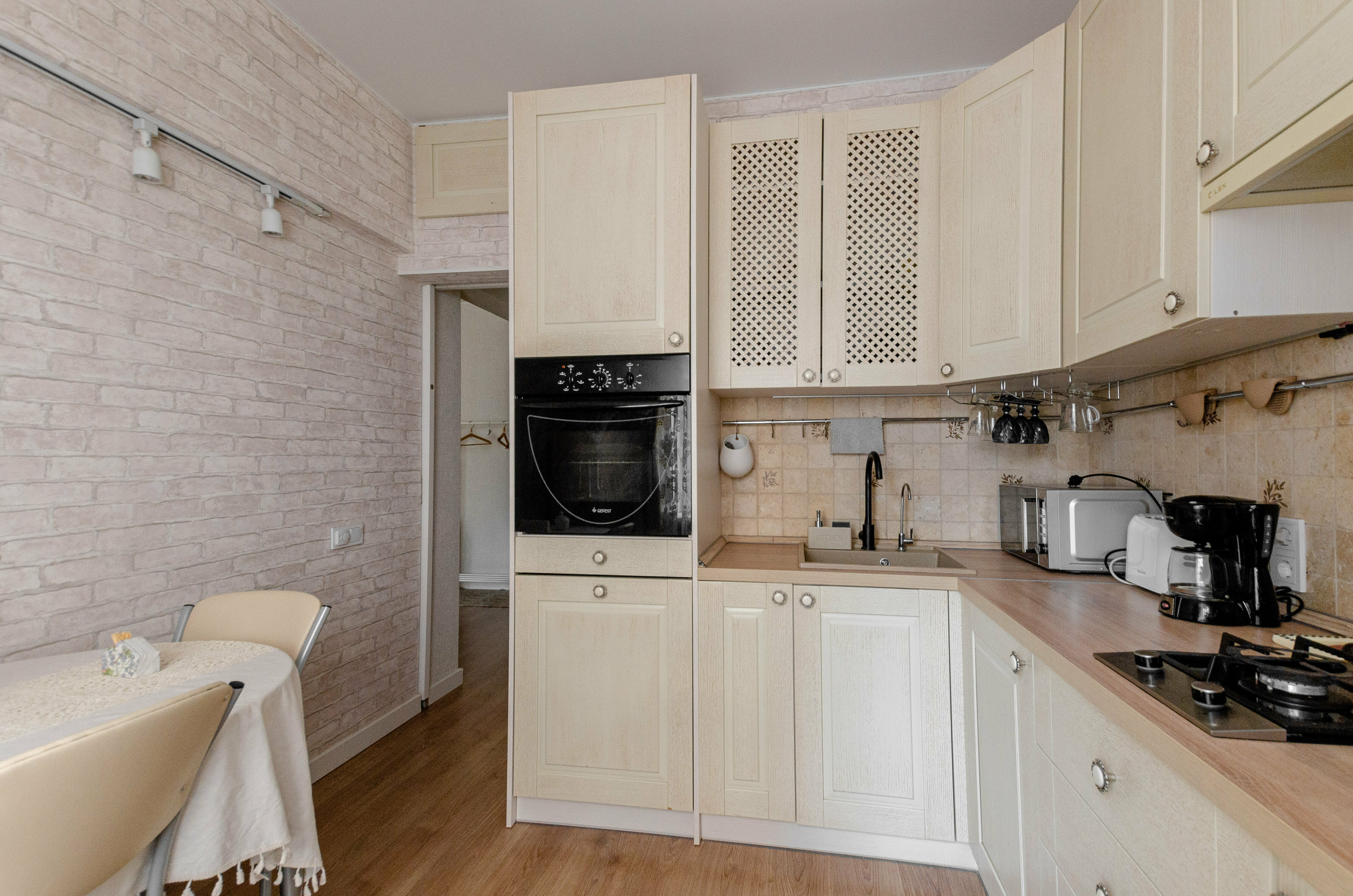 Cемейный номер с собственной ванной комнатой