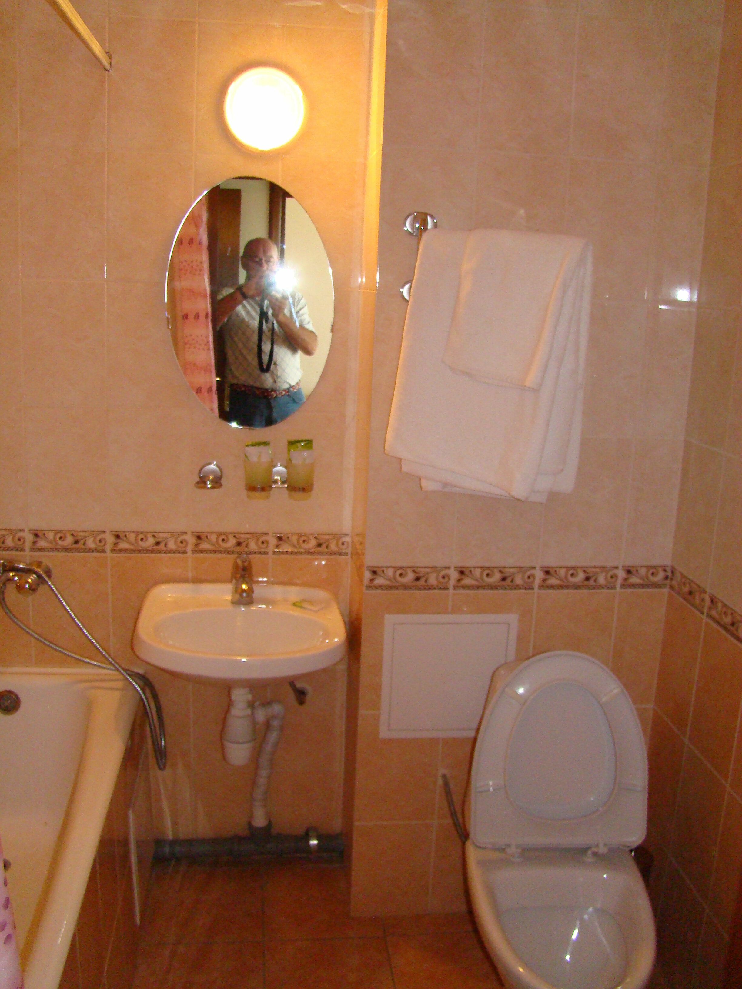 Улучшенный двухместный номер с 1 кроватью или 2 отдельными кроватями, вид на город