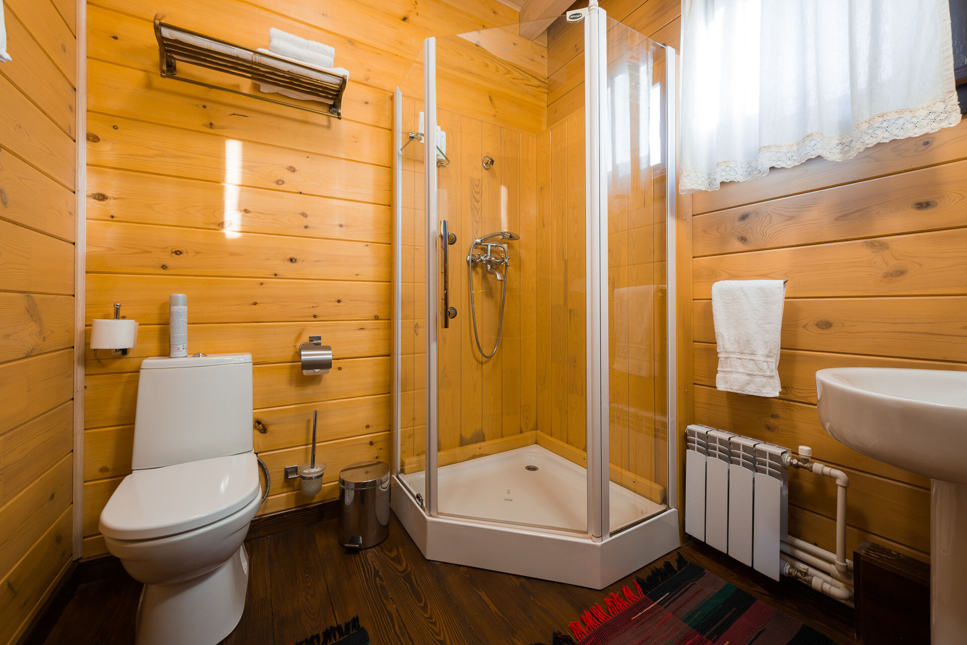 Двухкомнатный номер с кроватью «king-size»