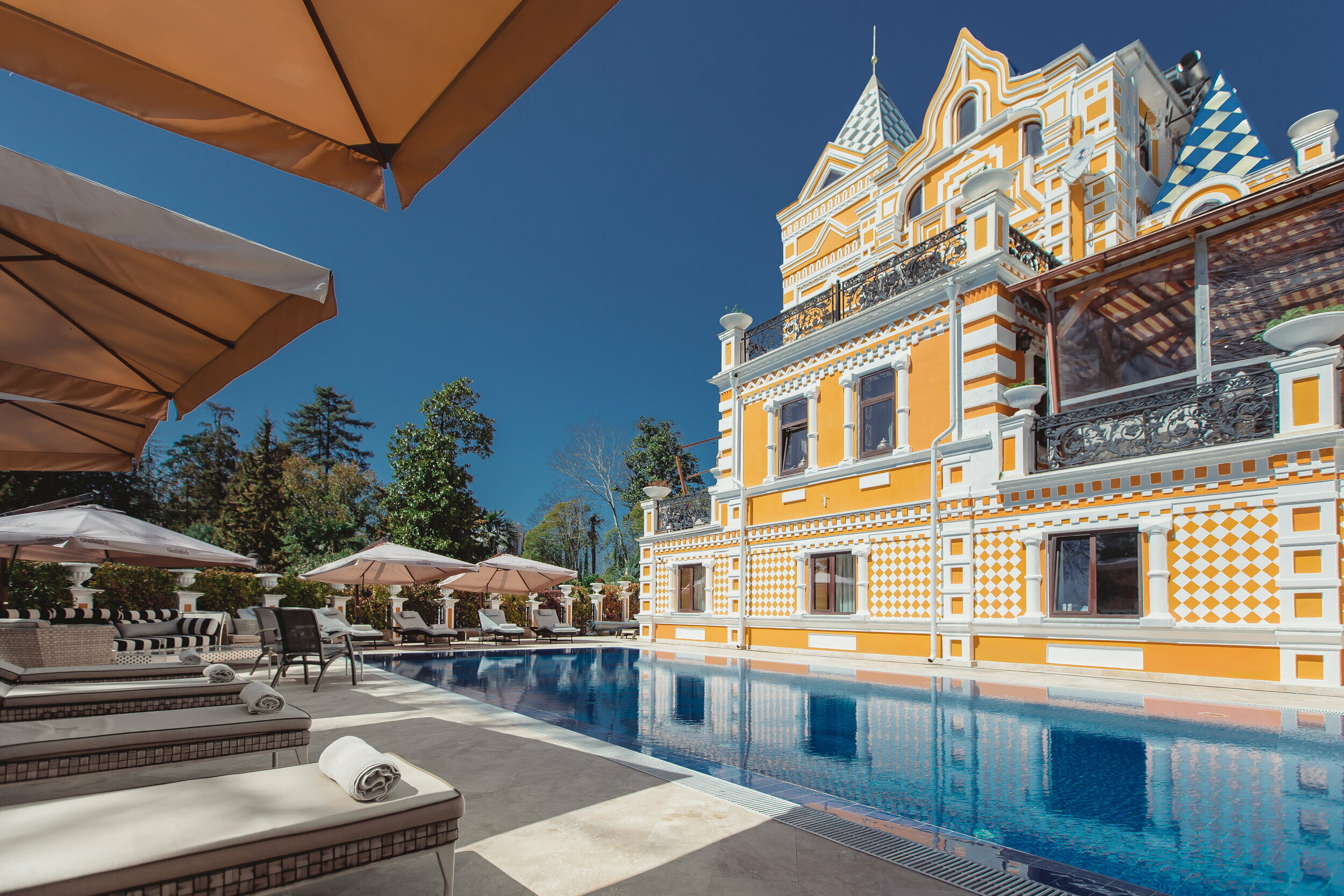 Вилла с собственным бассейном