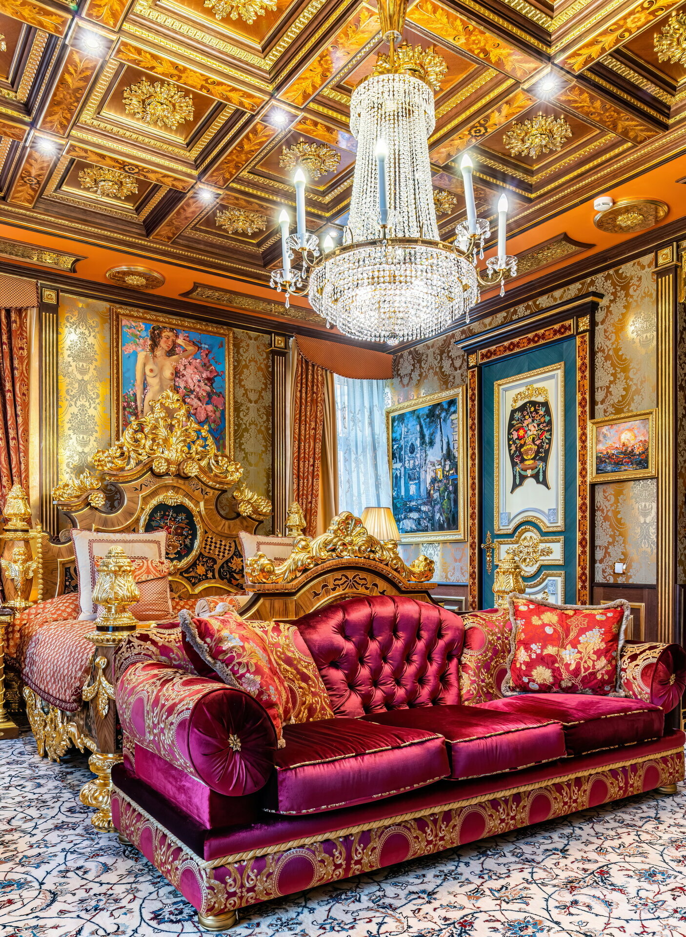 Люкс с кроватью размера «king-size» и балконом