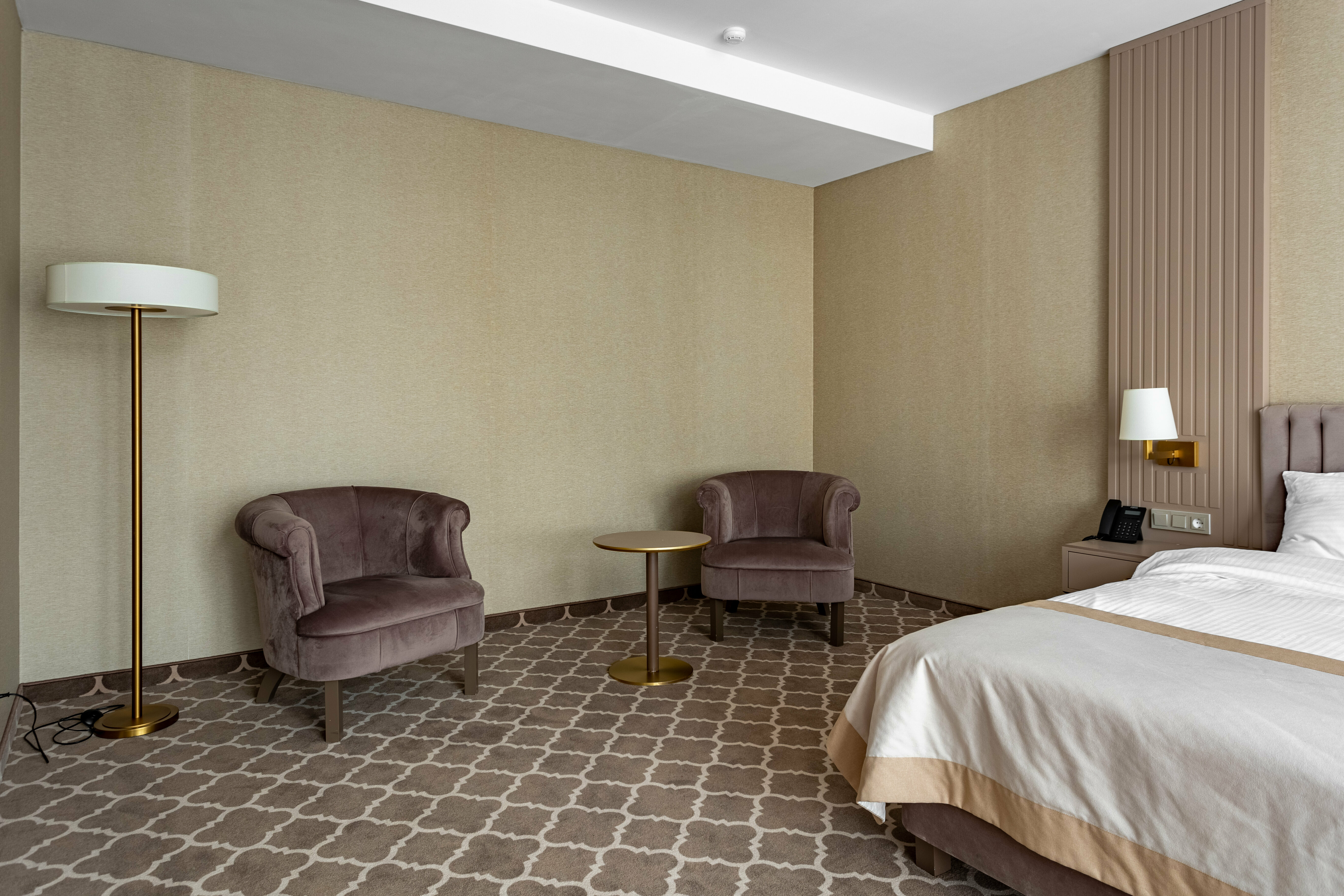 Номер Делюкс