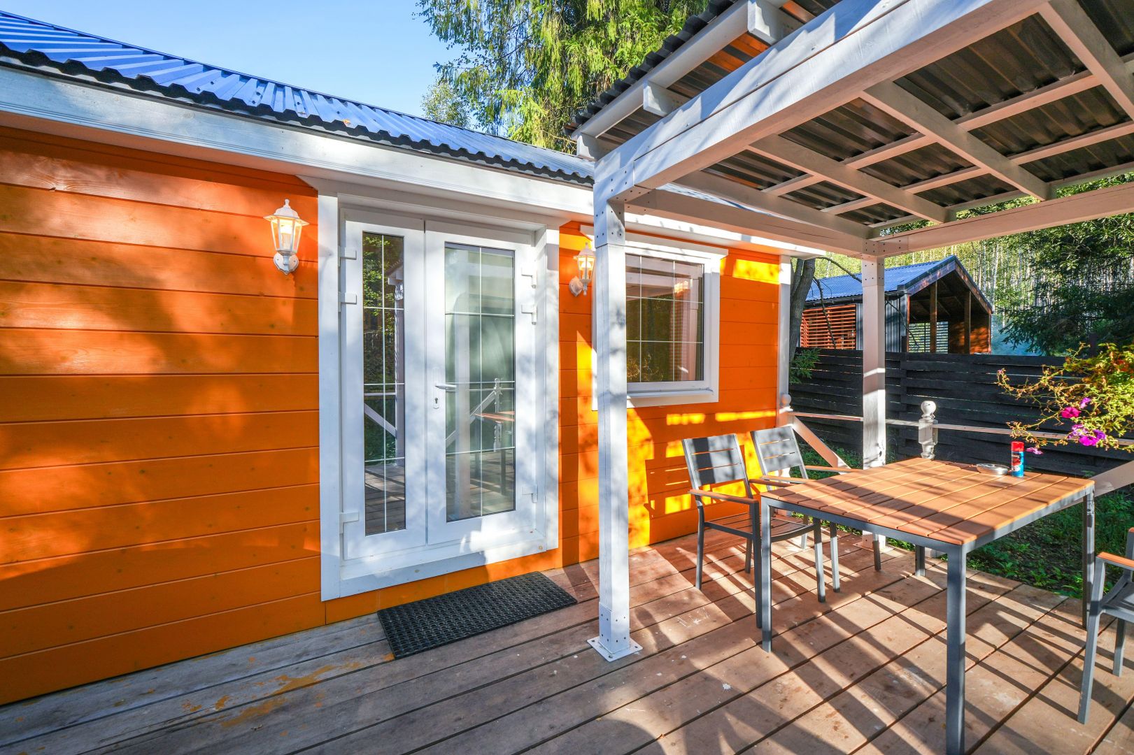 Дом с видом на лес