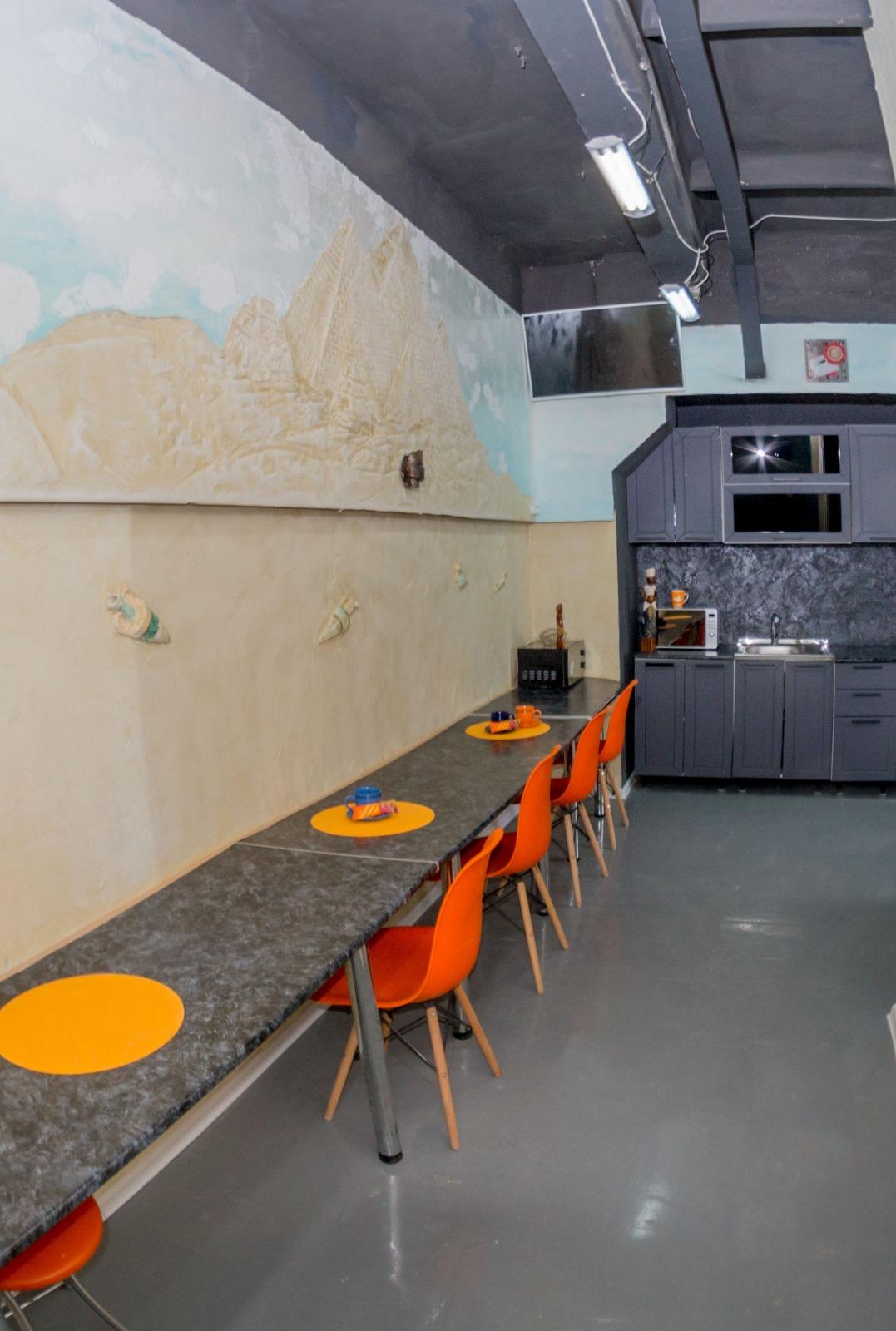 Кровать в общем 8-местном номере