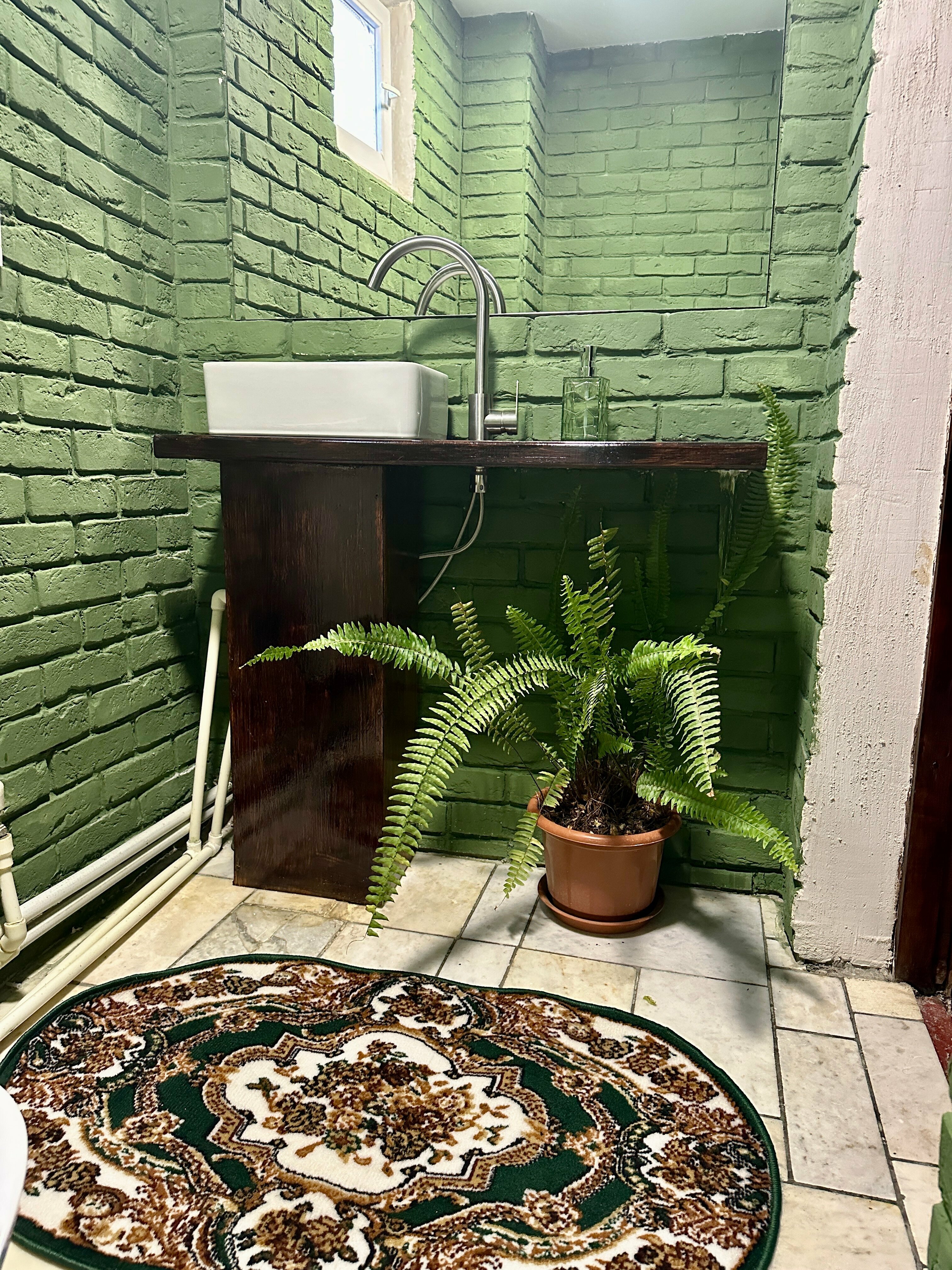 Кровать в общем номере для мужчин с 4 кроватями