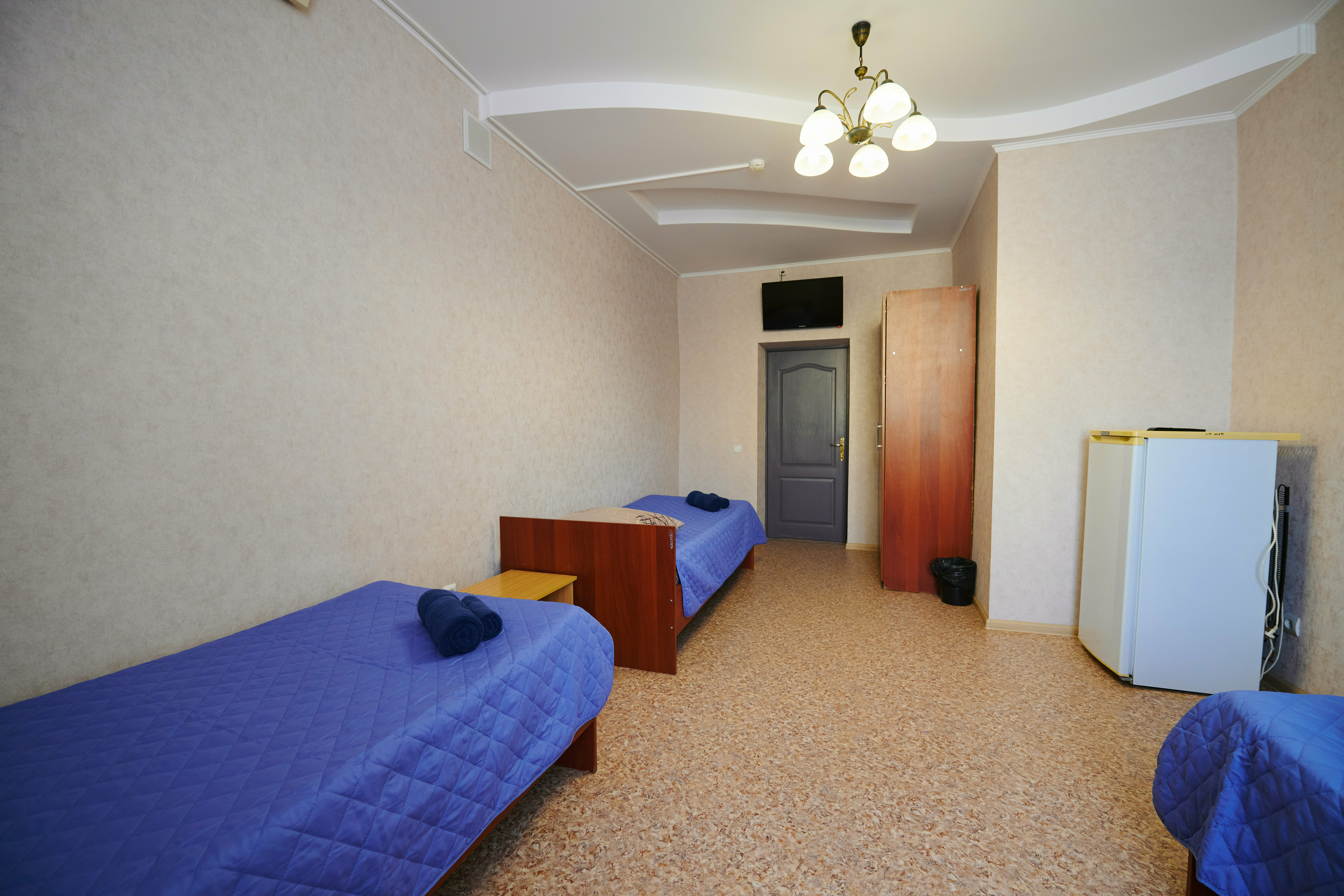 Бюджетный трехместный номер