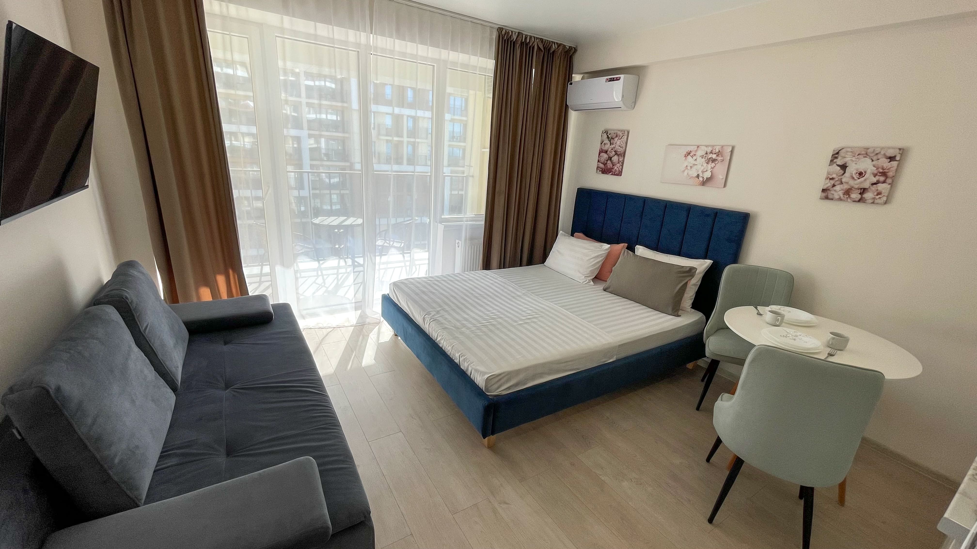 Апартаменты с балконом