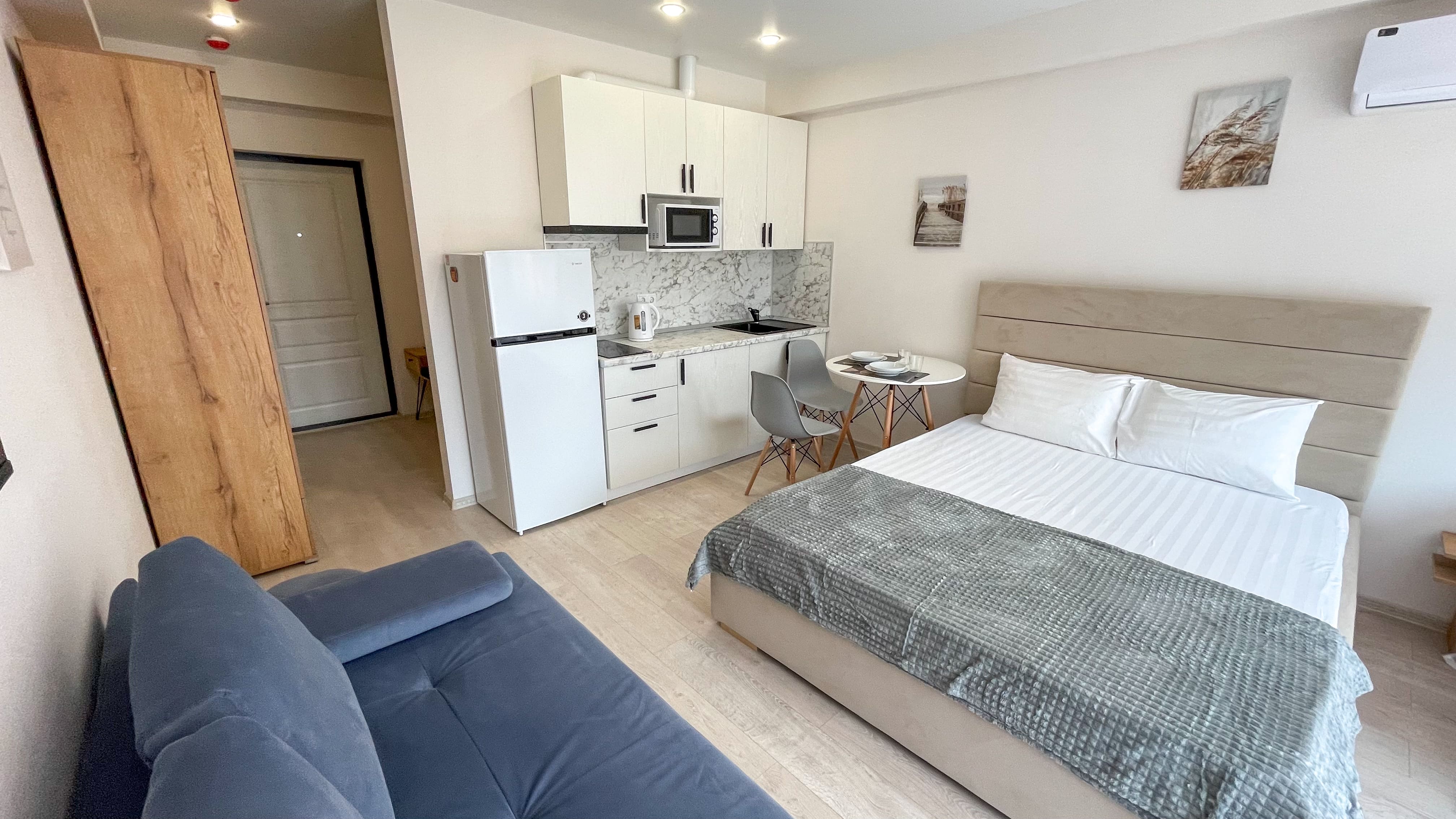 Апартаменты с балконом