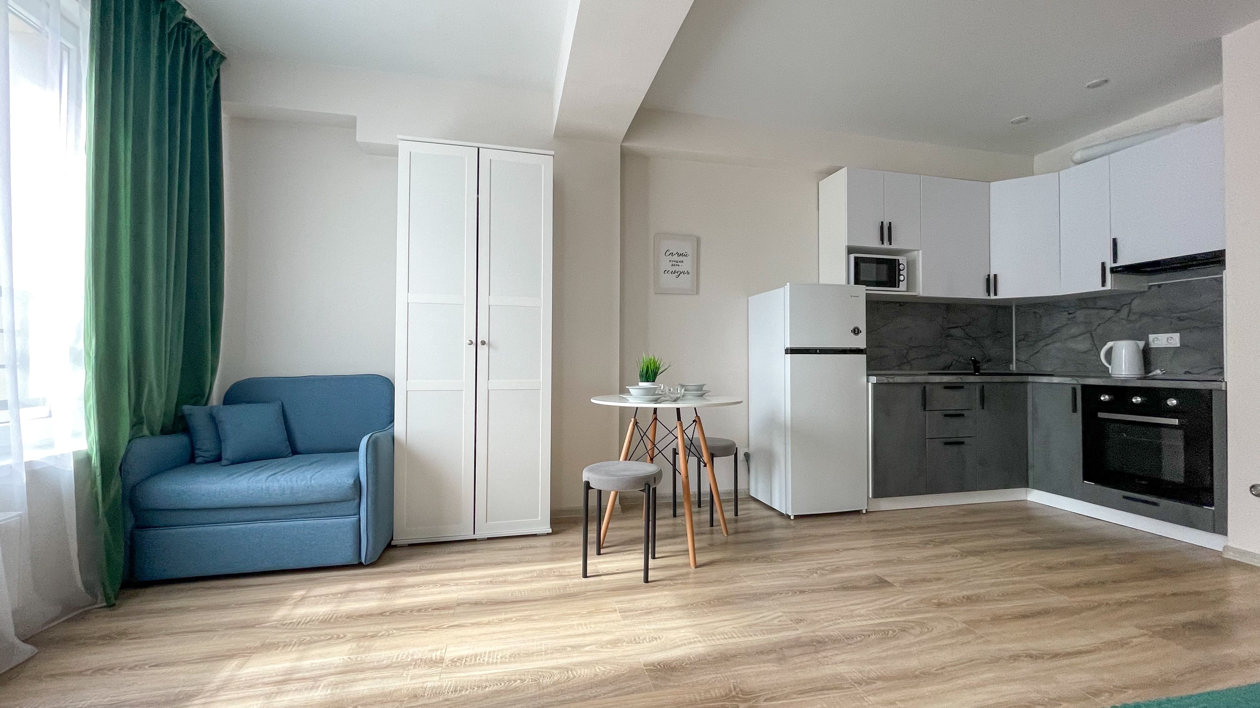 Апартаменты с балконом