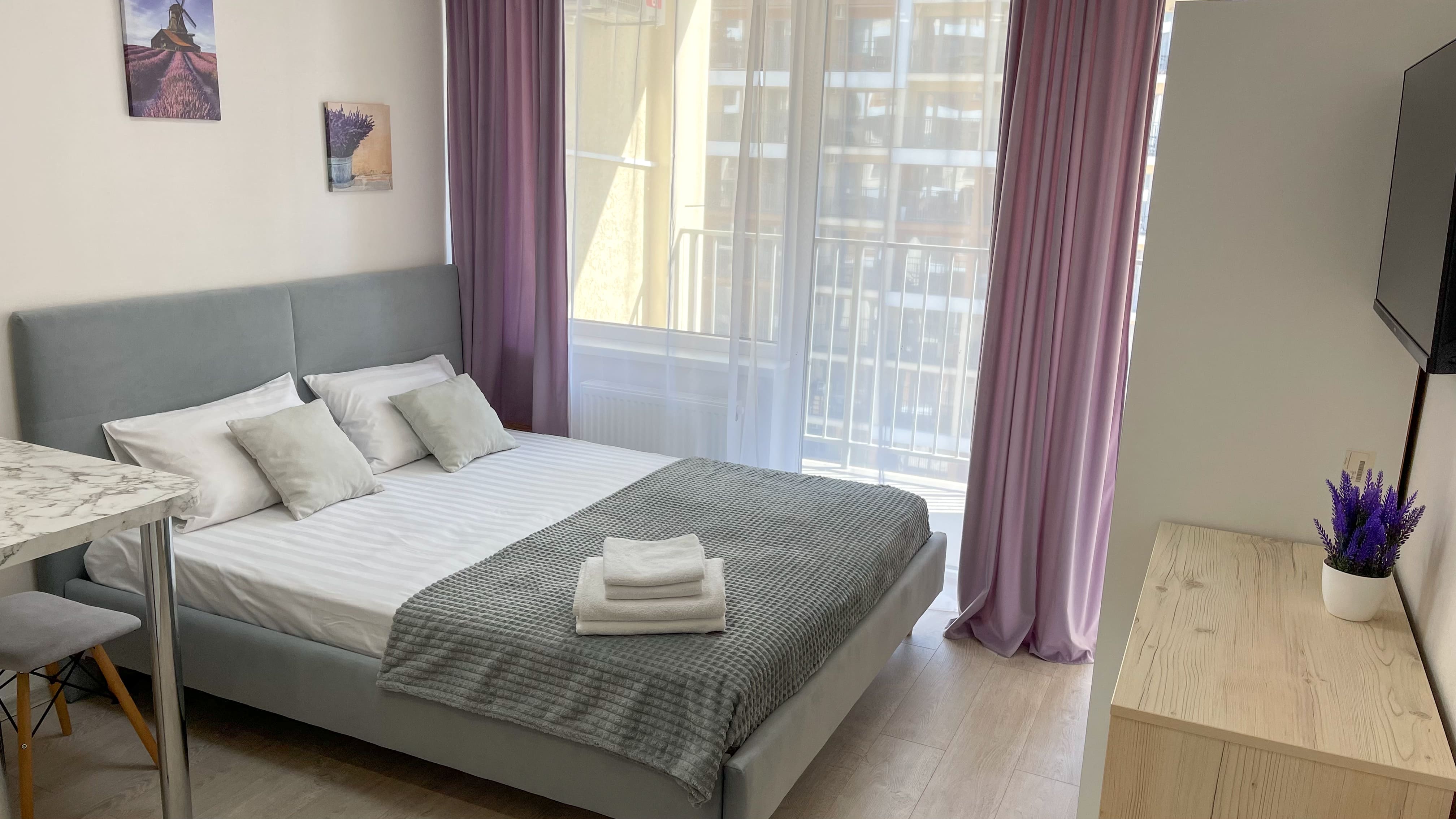 Апартаменты с балконом