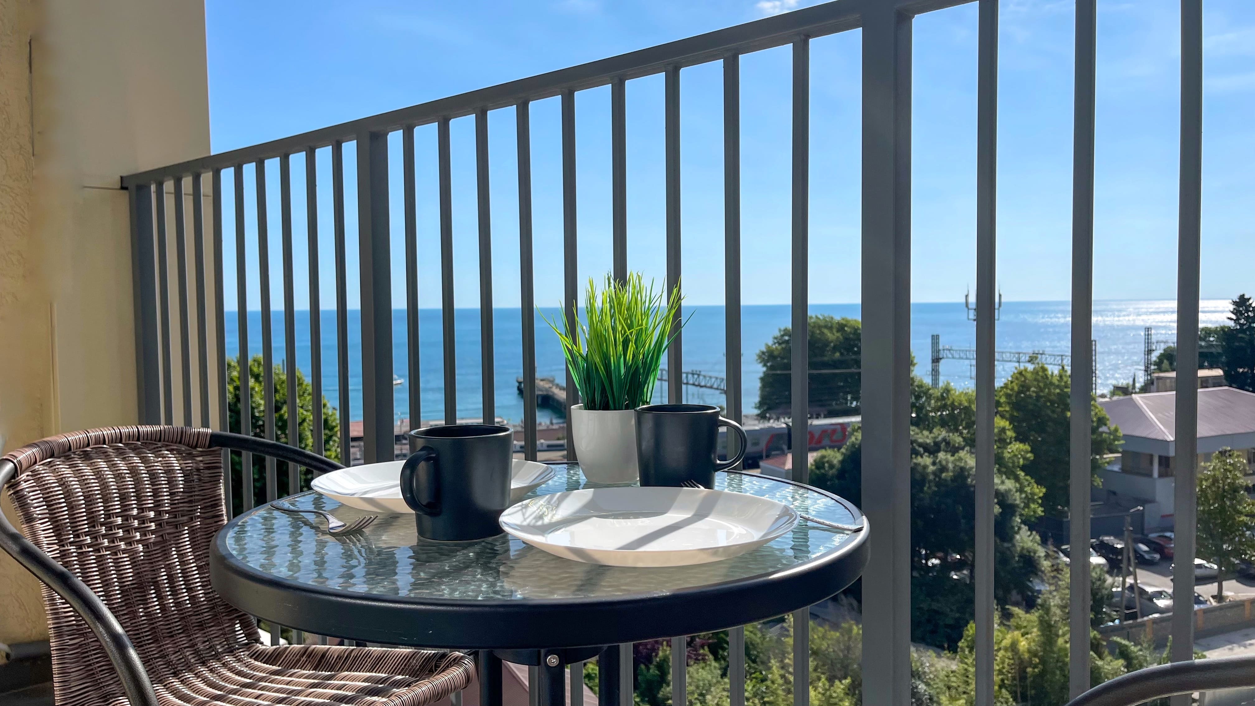 Апартаменты-студия с видом на море