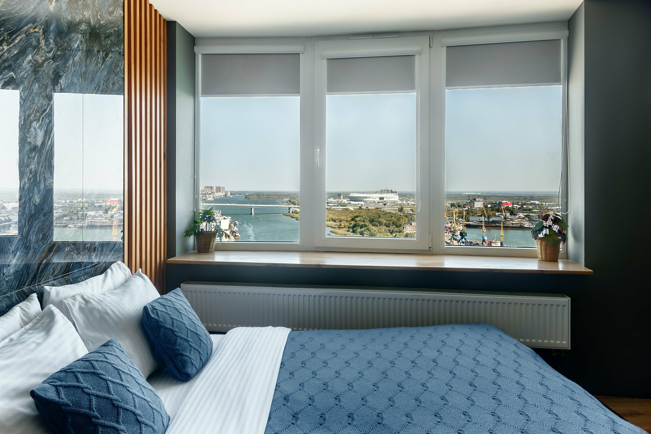 Студия с подиумом с шикарным видом на ДОН (23 этаж)