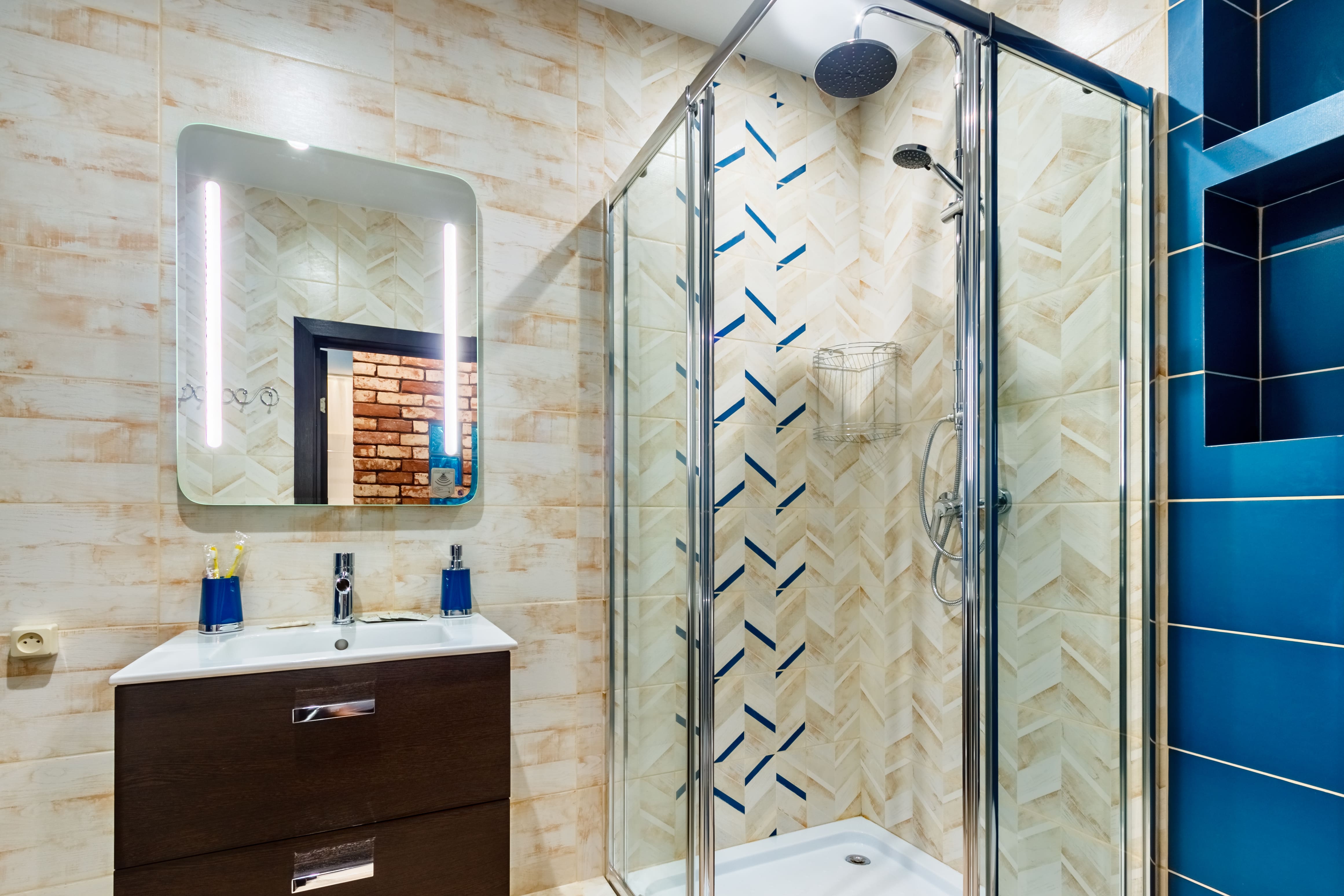 Двухкомнатные апартаменты с видом на ДОН  с лоджией, 16 этаж  ( maх. 4 человека)