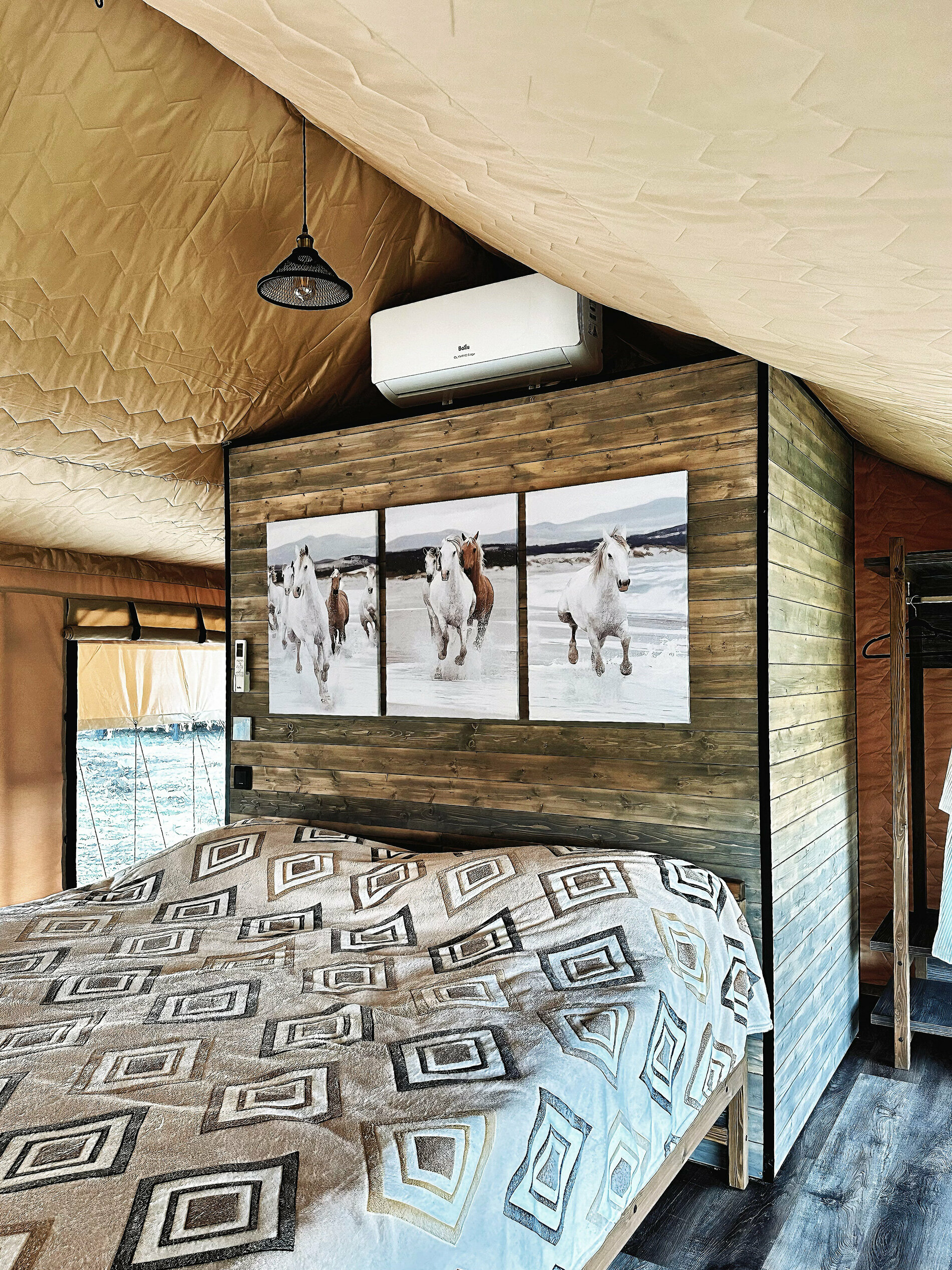 Сафари Лодж