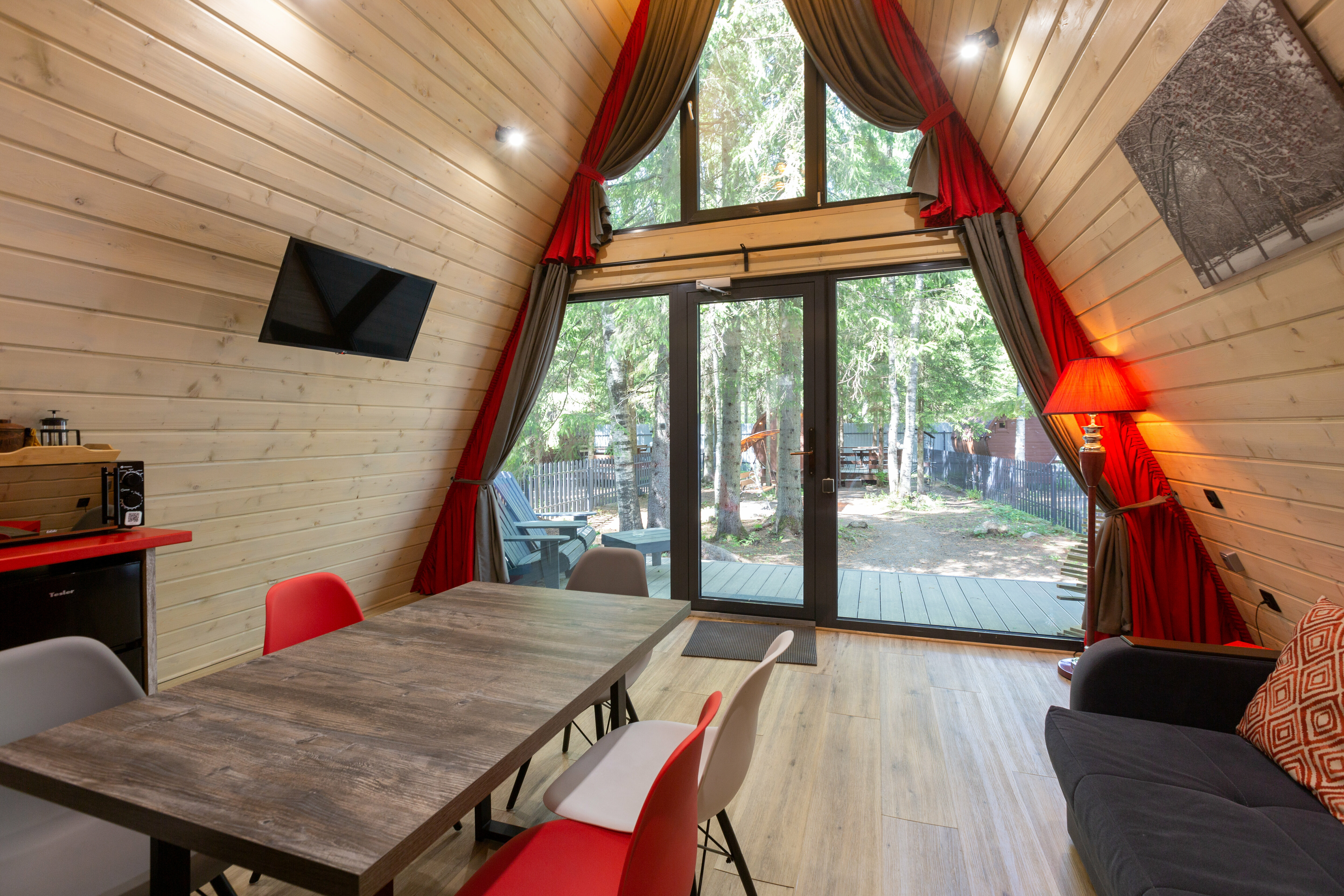 Коттедж Делюкс