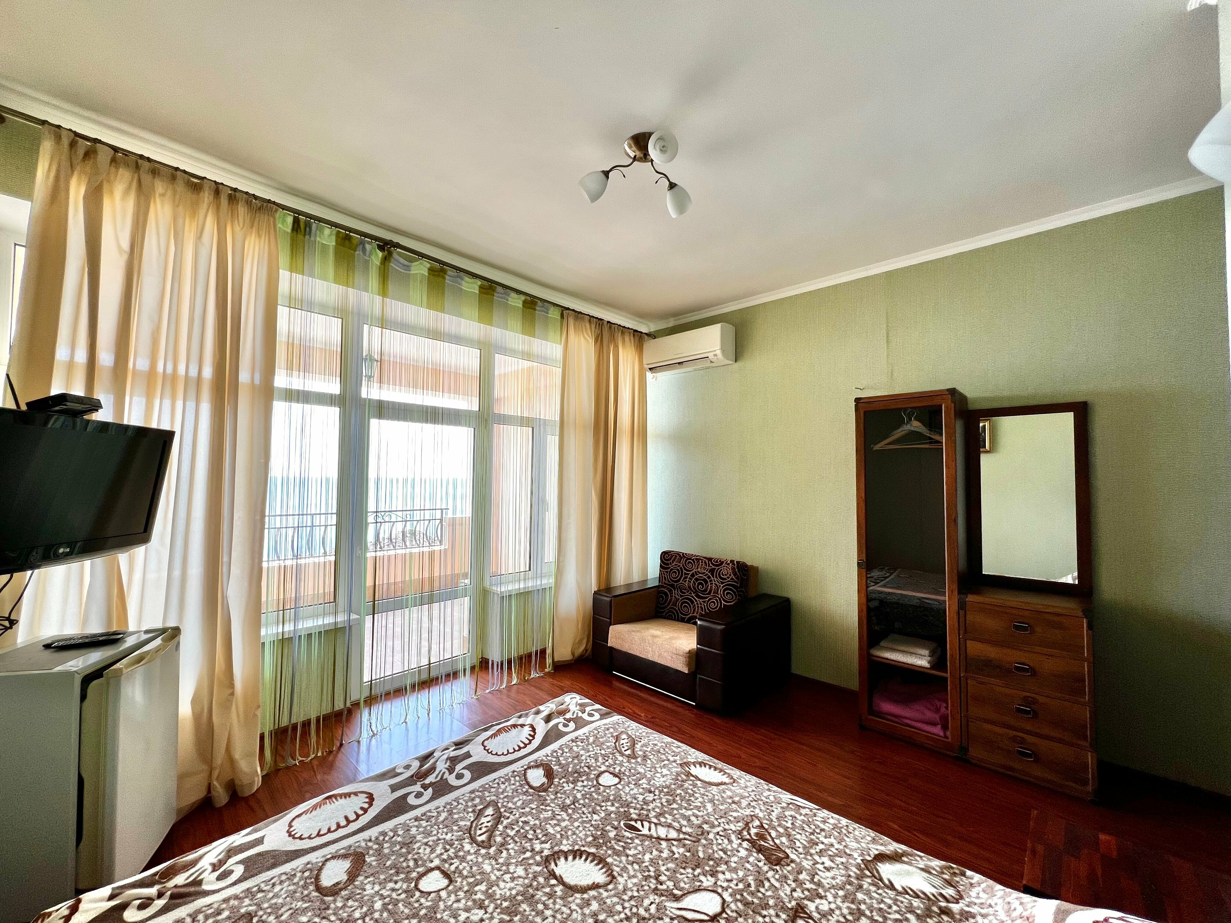 Двухместный номер Делюкс с 1 кроватью и балконом, вид на море