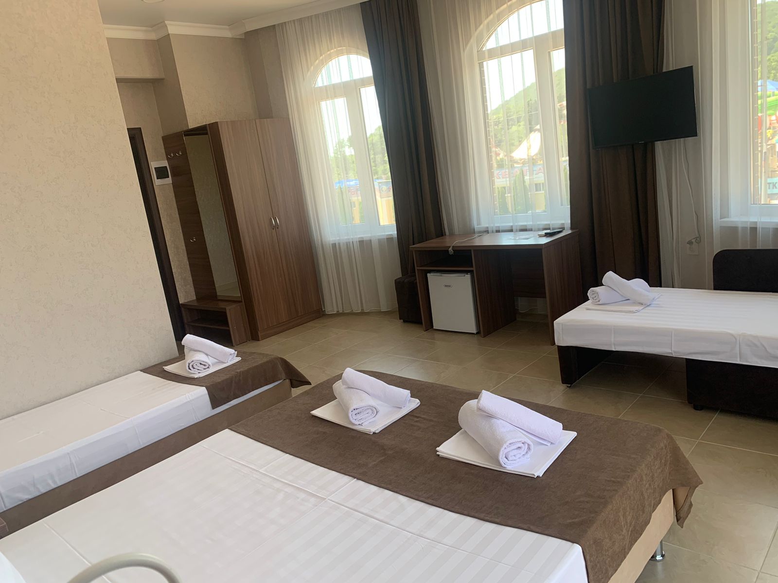 Трехместный номер Делюкс