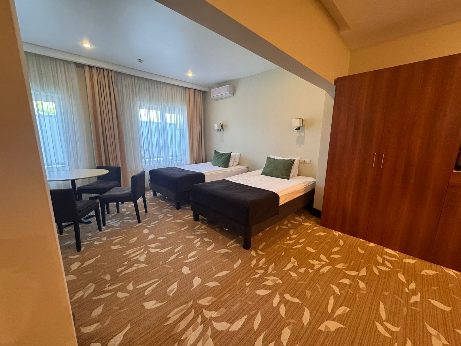 Семейный номер