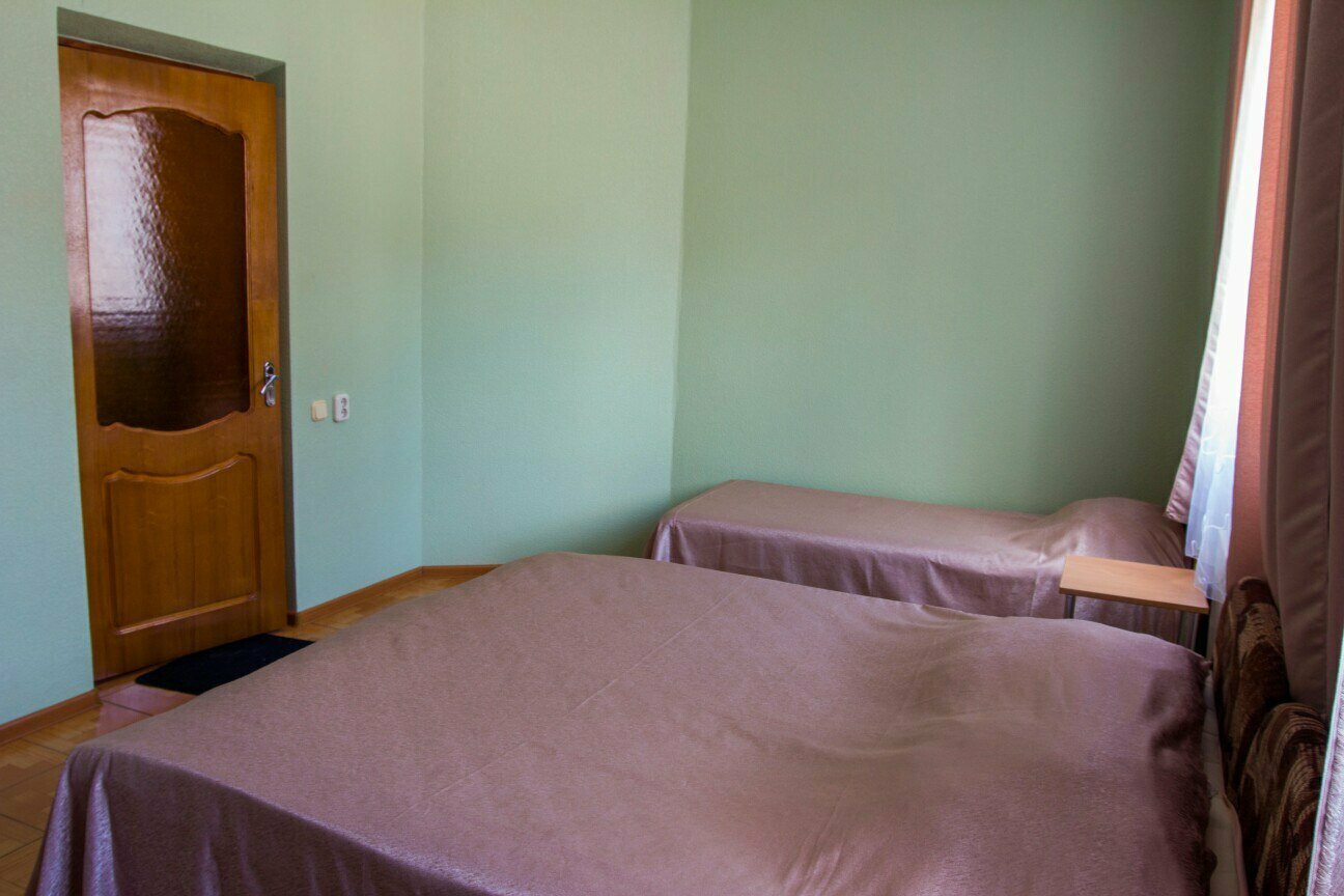 Стандартный трехместный номер