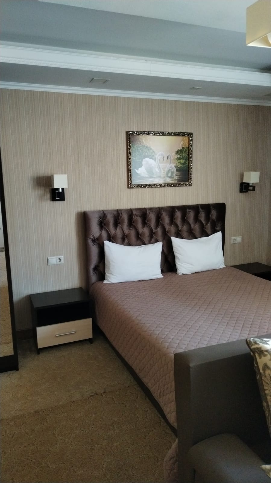 Люкс с кроватью размера «king-size» и балконом