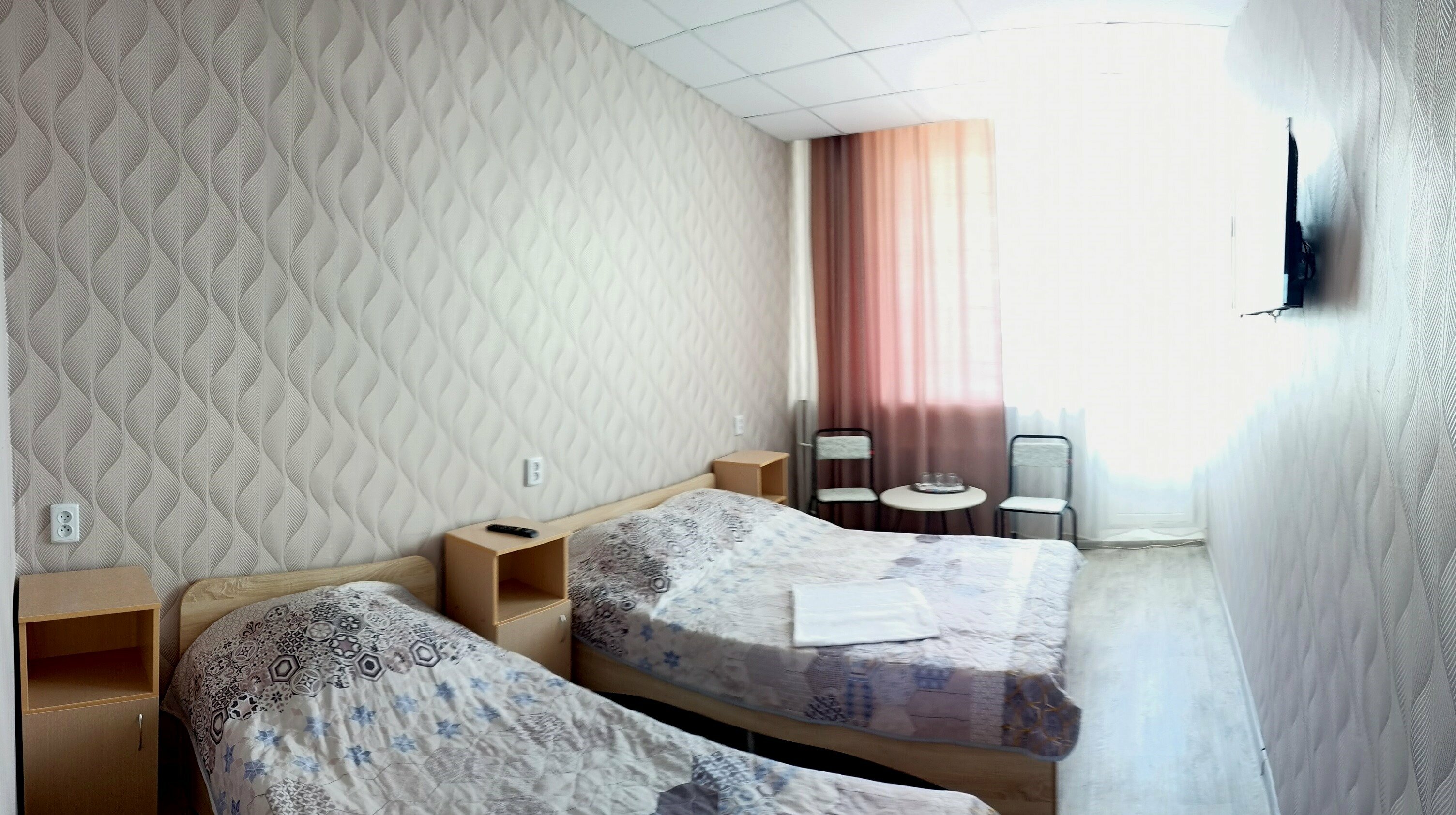 Двухместный номер с 2 отдельными кроватями и балконом