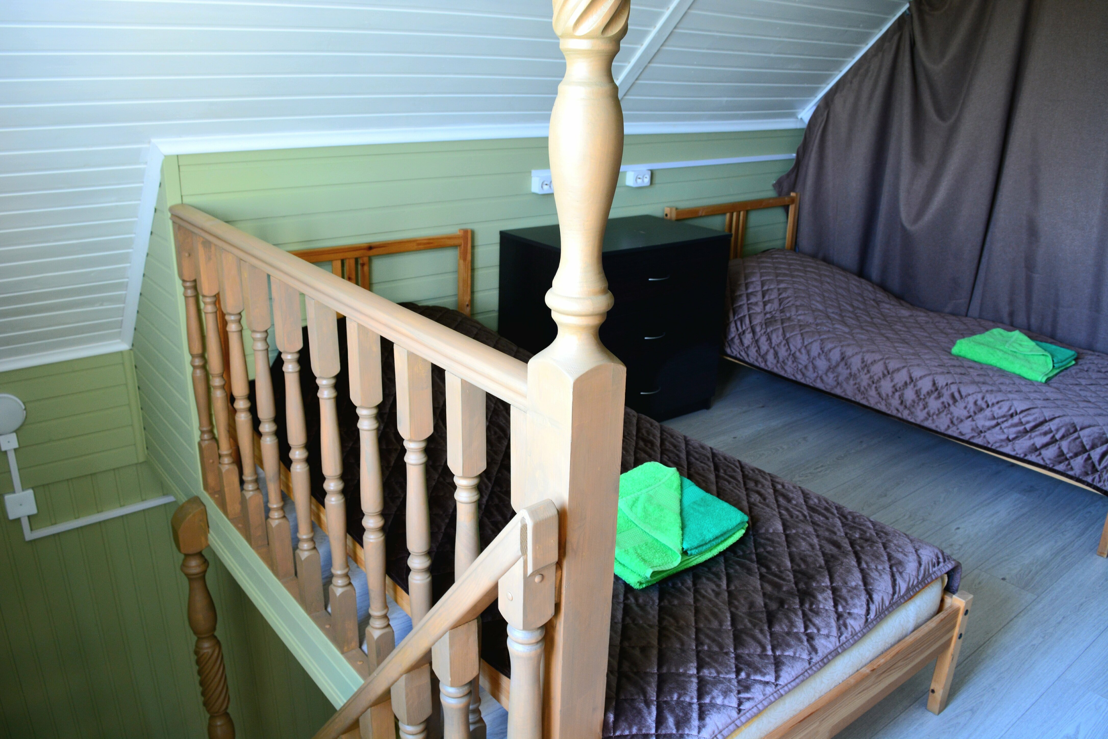 Коттедж с балконом