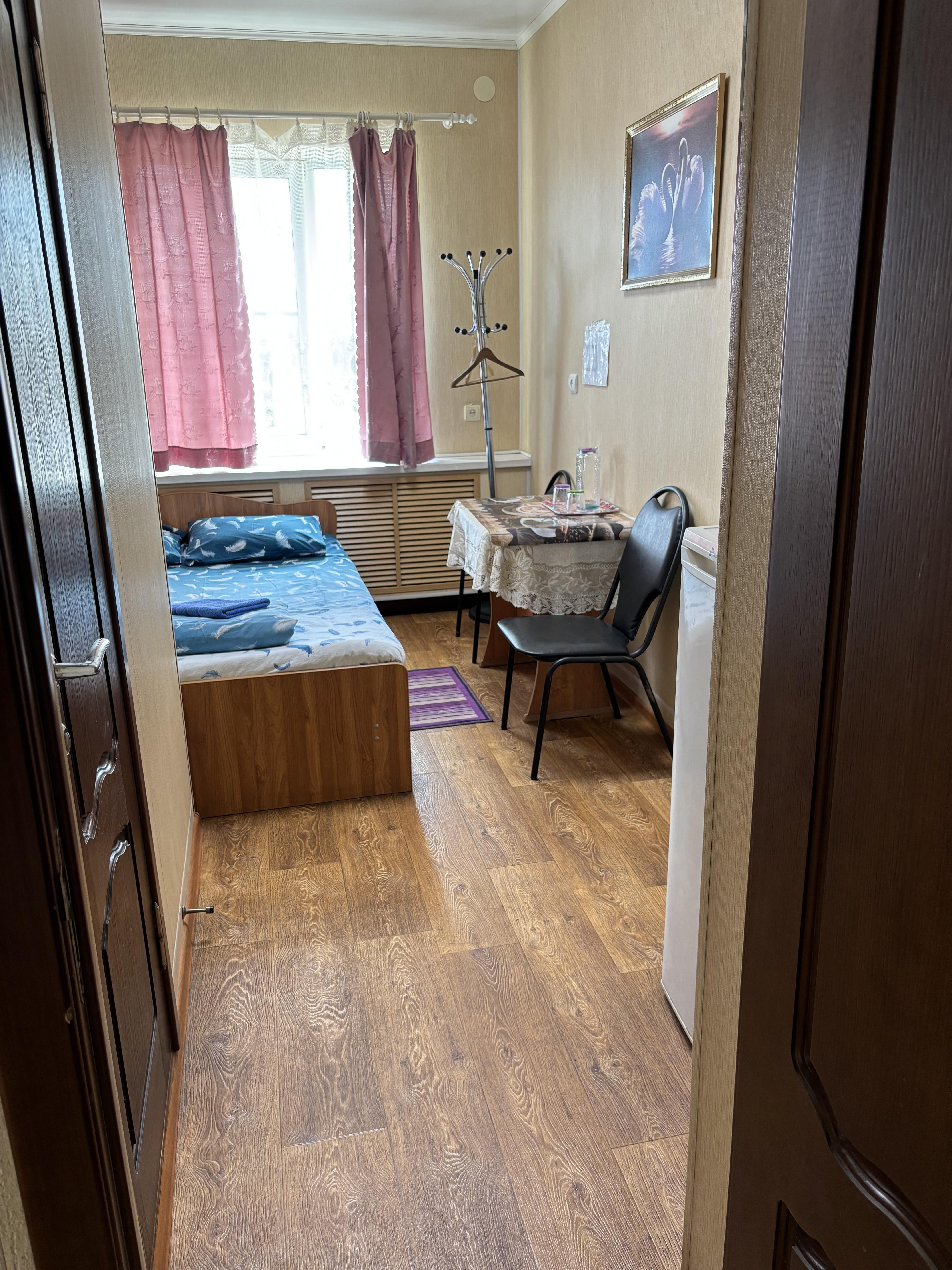 Двухместный номер эконом-класса с 1 кроватью или 2 отдельными кроватями