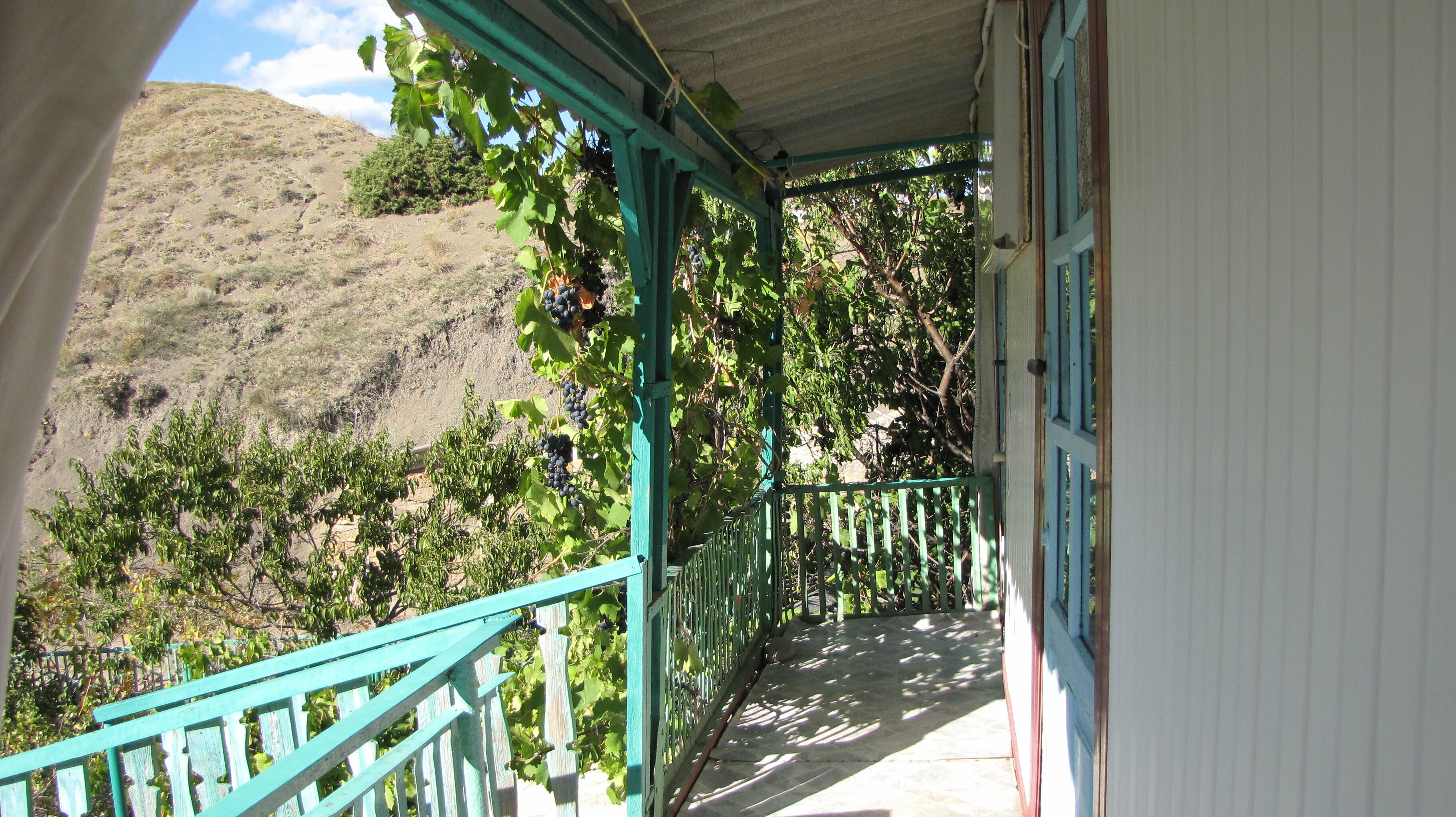 Двухместный номер с 1 кроватью или 2 отдельными кроватями, вид на горы