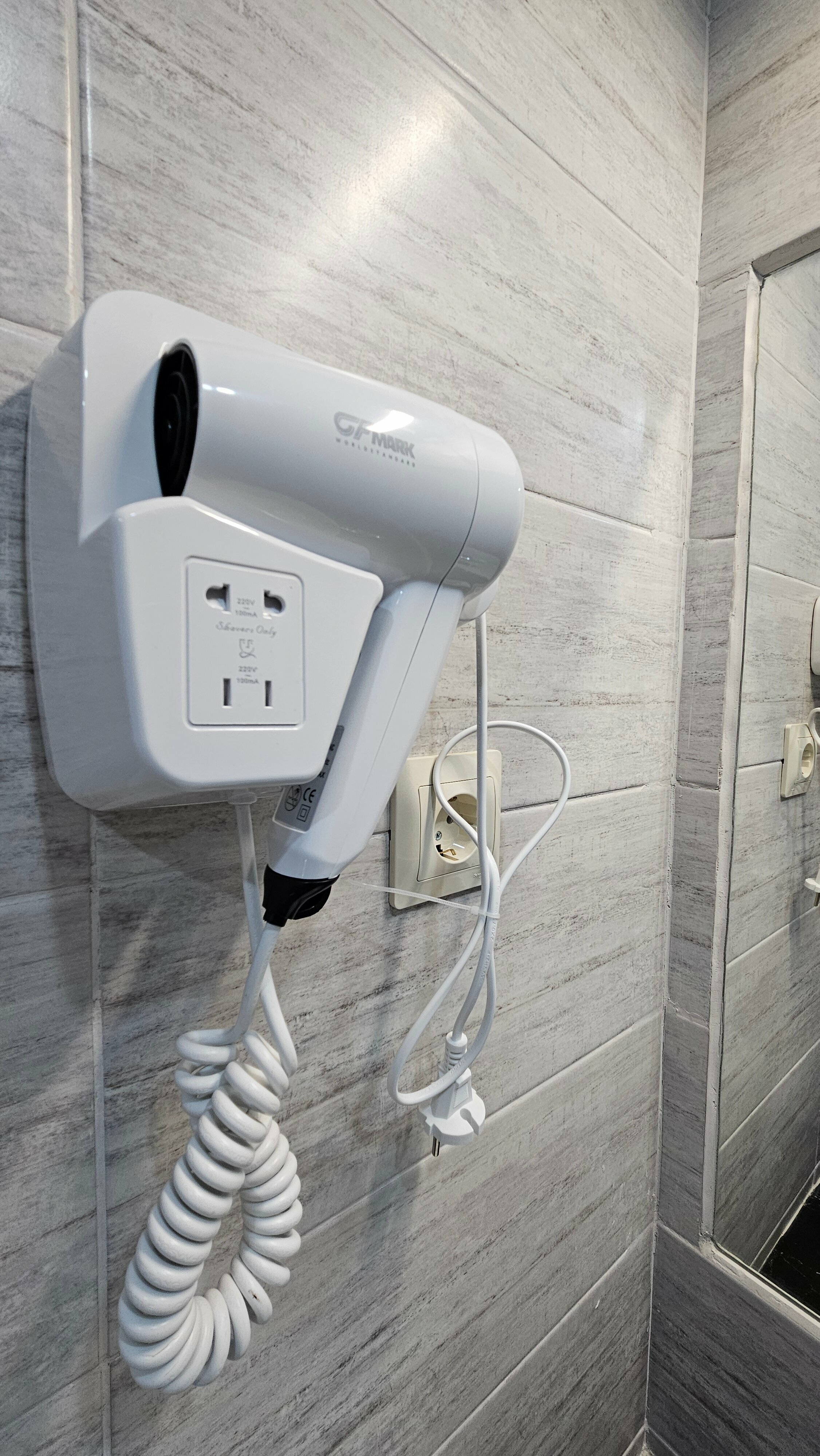 Семейный номер с видом на море