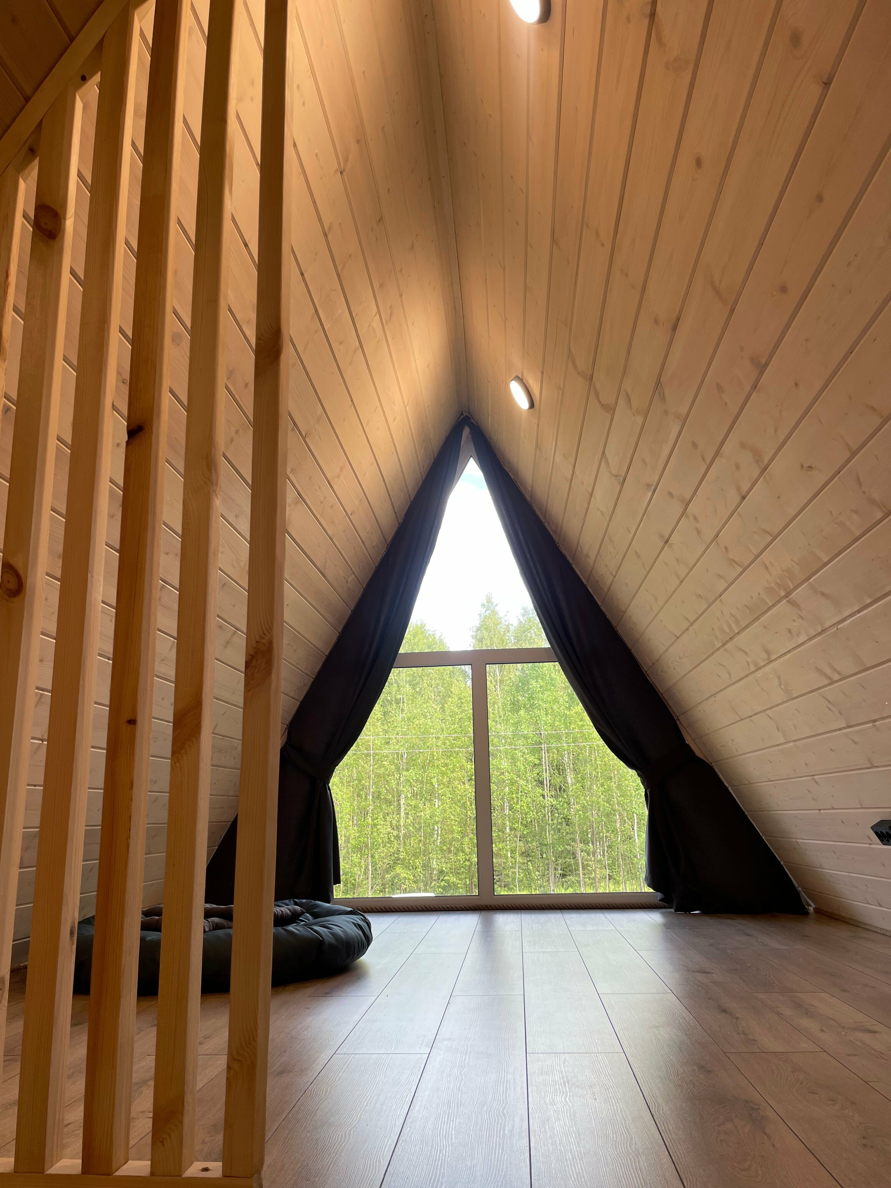 Дом с видом на лес