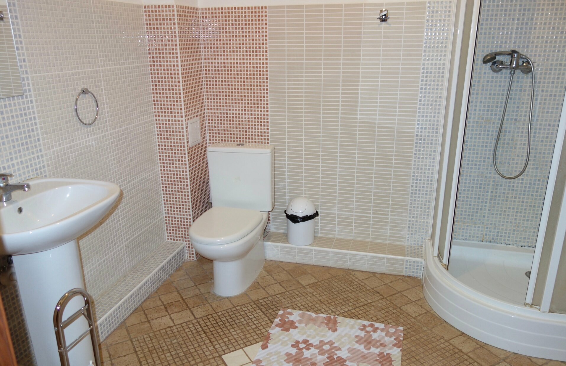 Улучшенный семейный номер