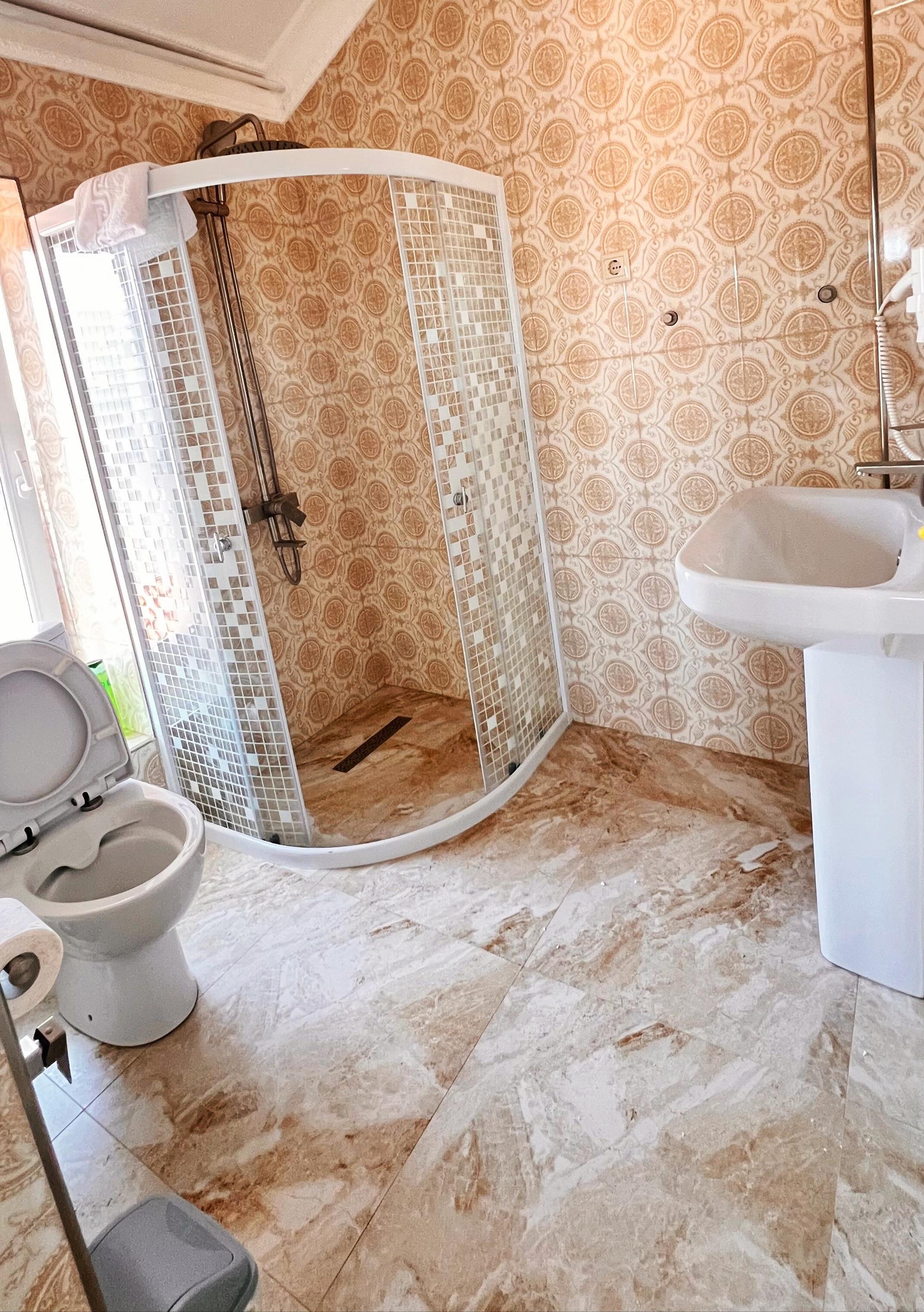 Улучшенный двухместный номер с 1 кроватью или 2 отдельными кроватями, вид на город