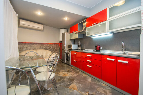 Четырехместный номер с балконом в Андерграунд