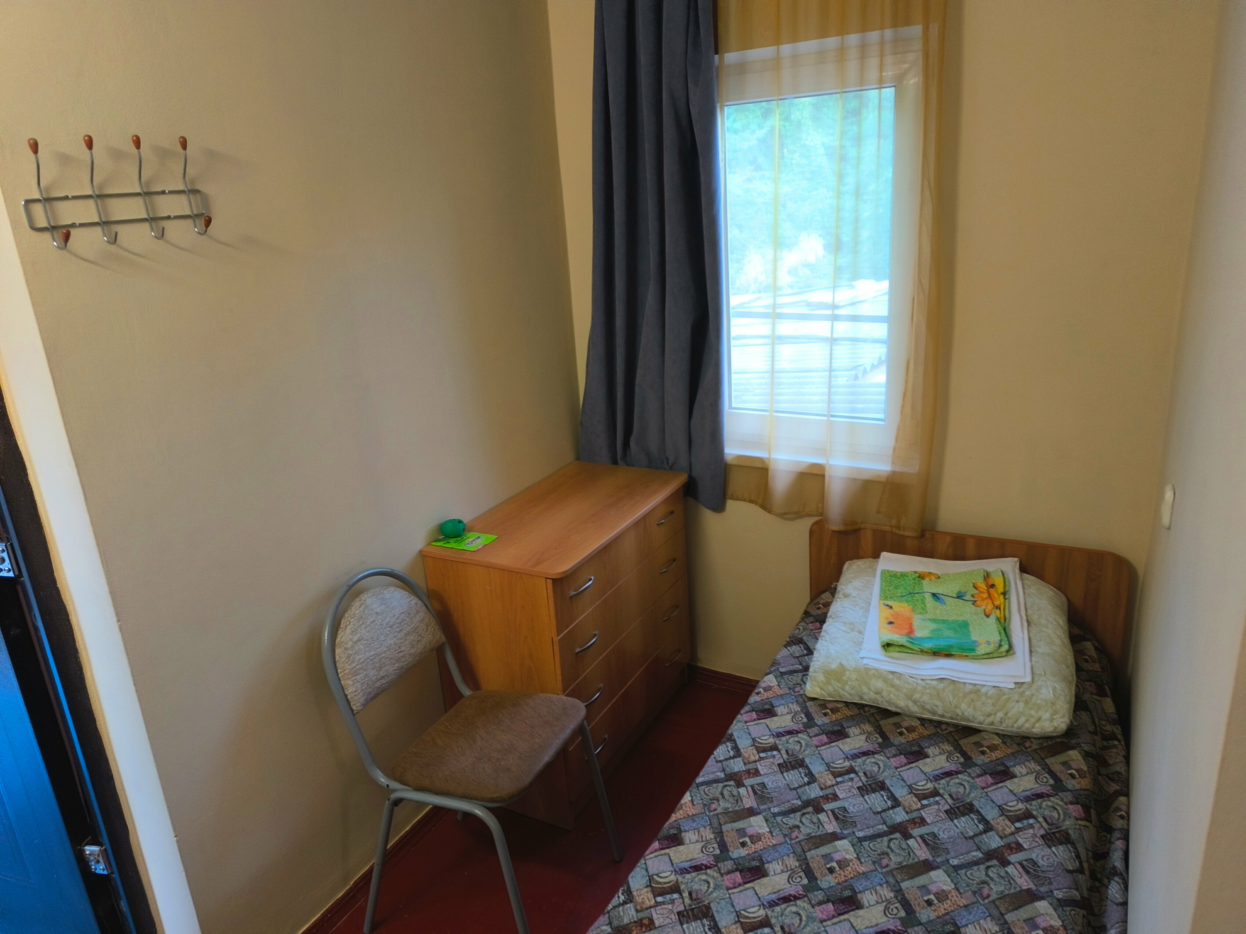 Трехместный номер с балконом