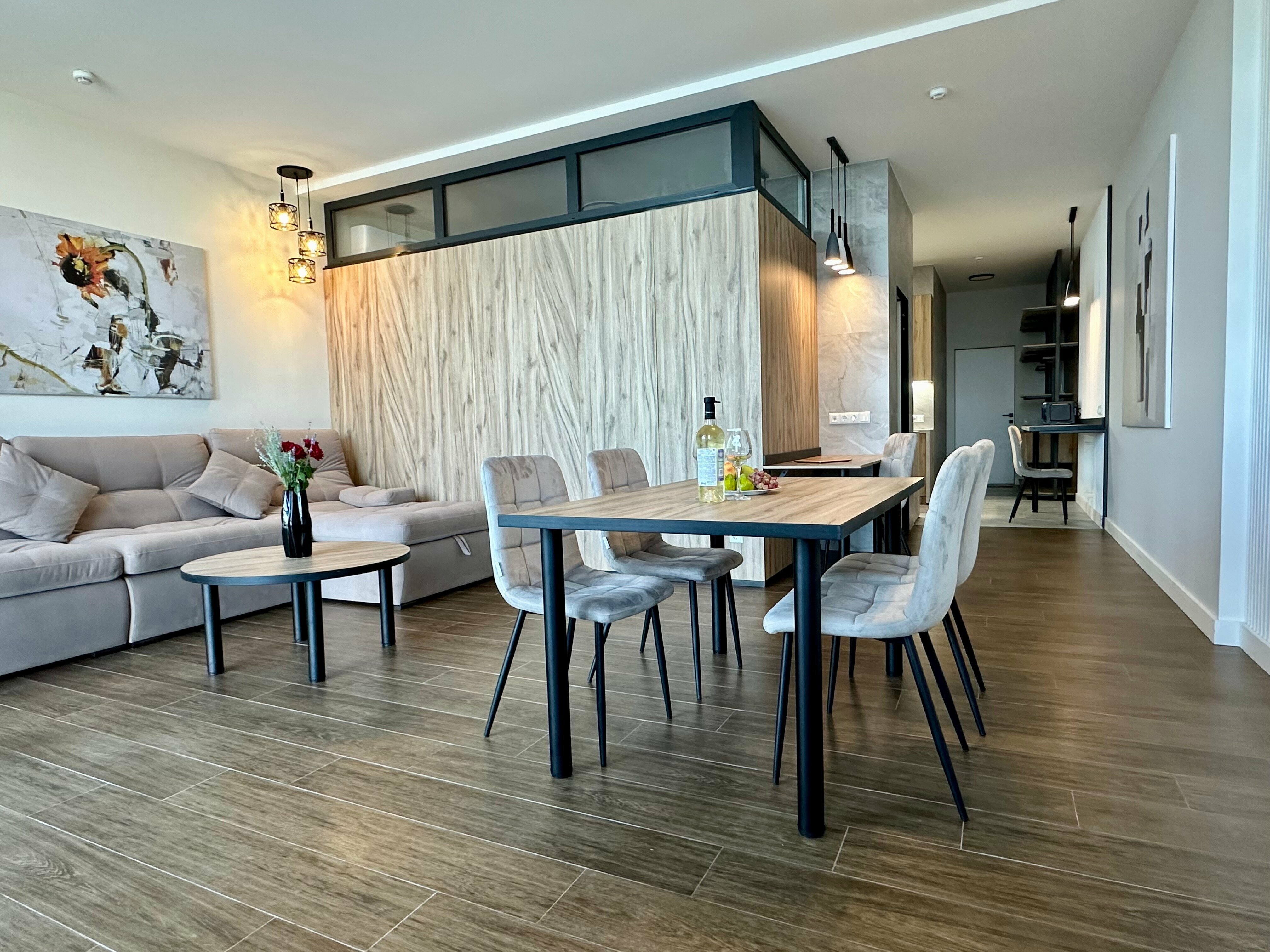 Люкс с кроватью размера «king-size» и видом на море