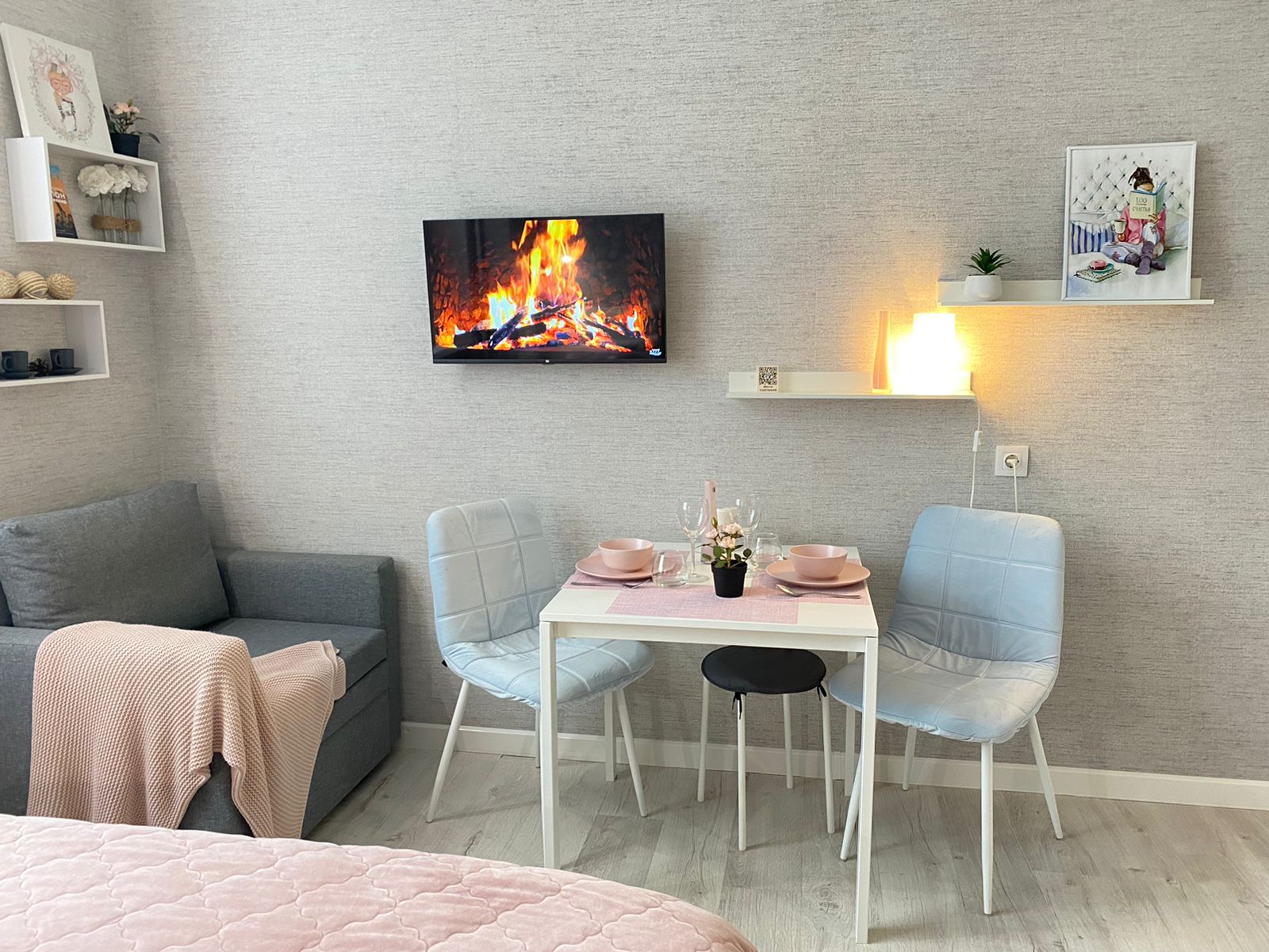 Двухместный номер с 1 кроватью или 2 отдельными кроватями и дополнительной кроватью