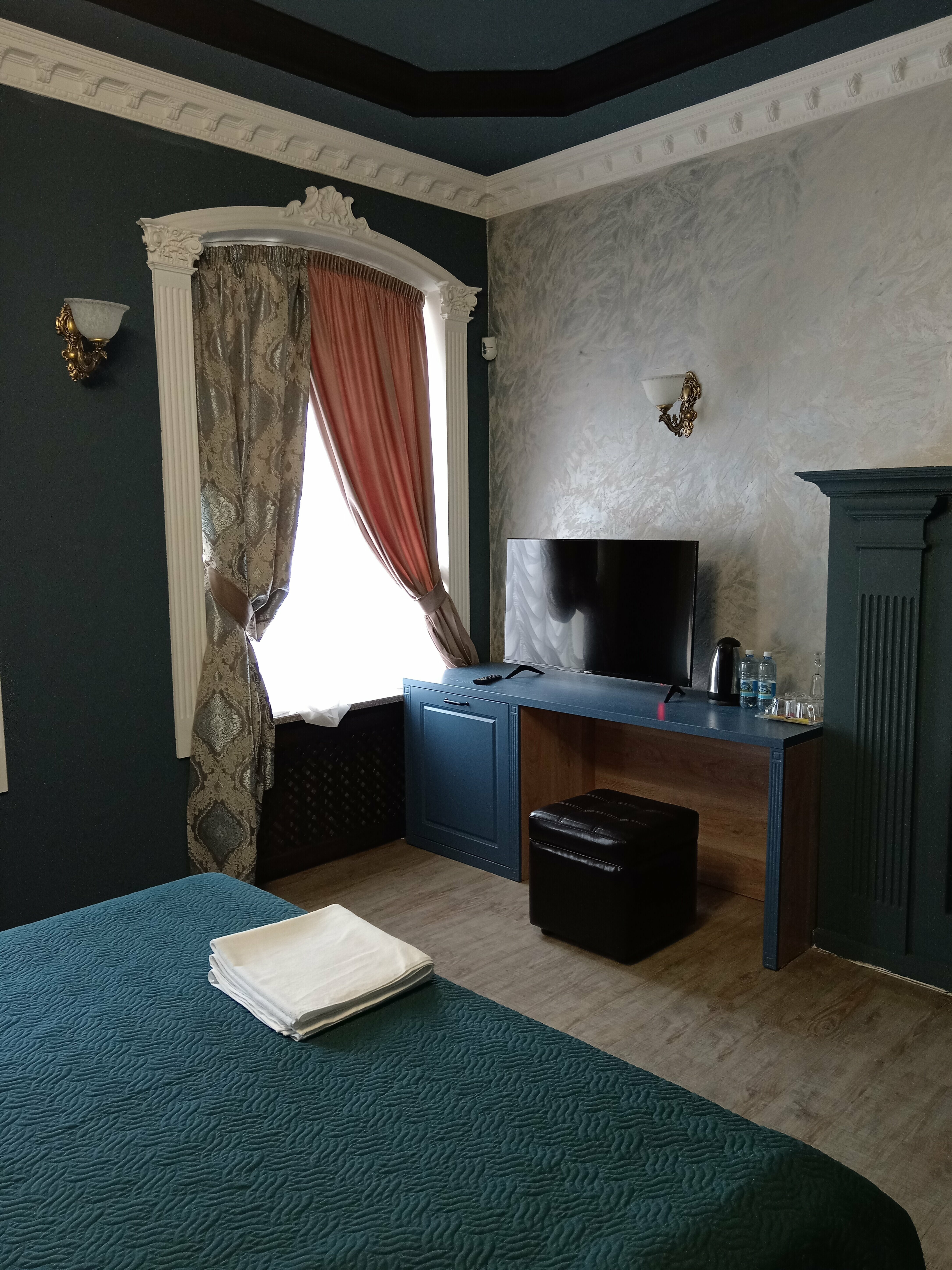 Улучшенный номер с кроватью размера «king-size»