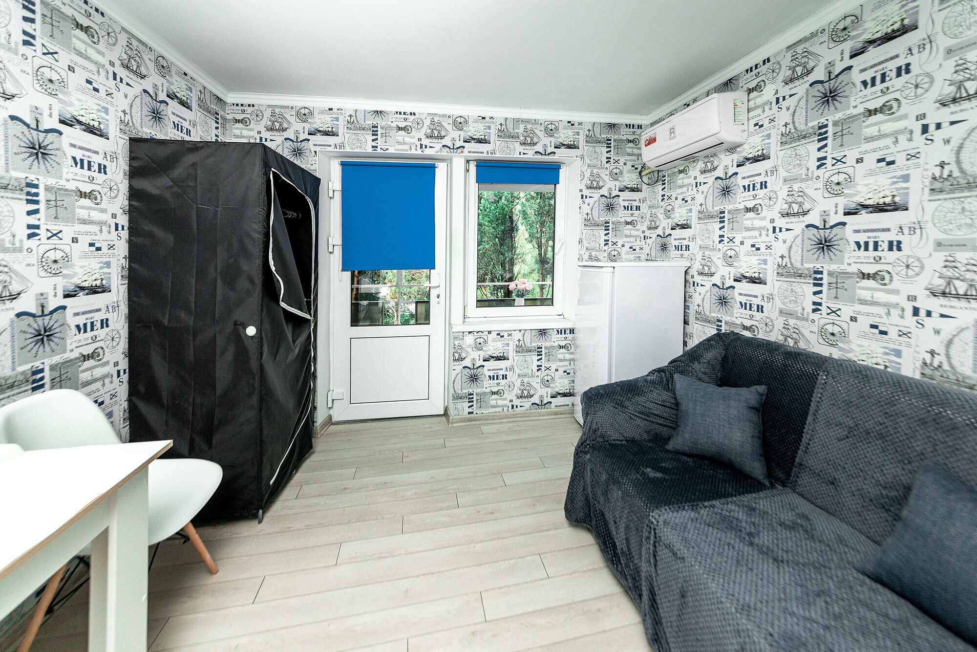 Четырехместный номер с балконом