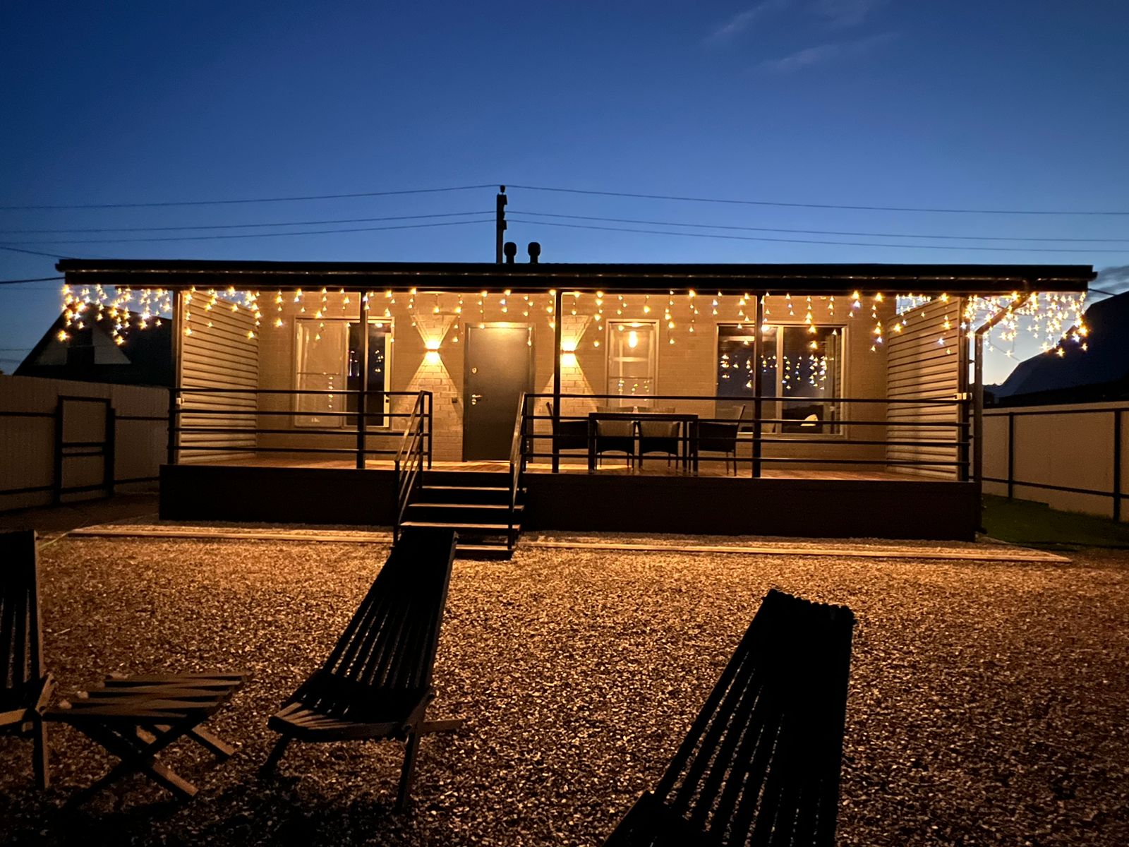 Дом с видом на озеро