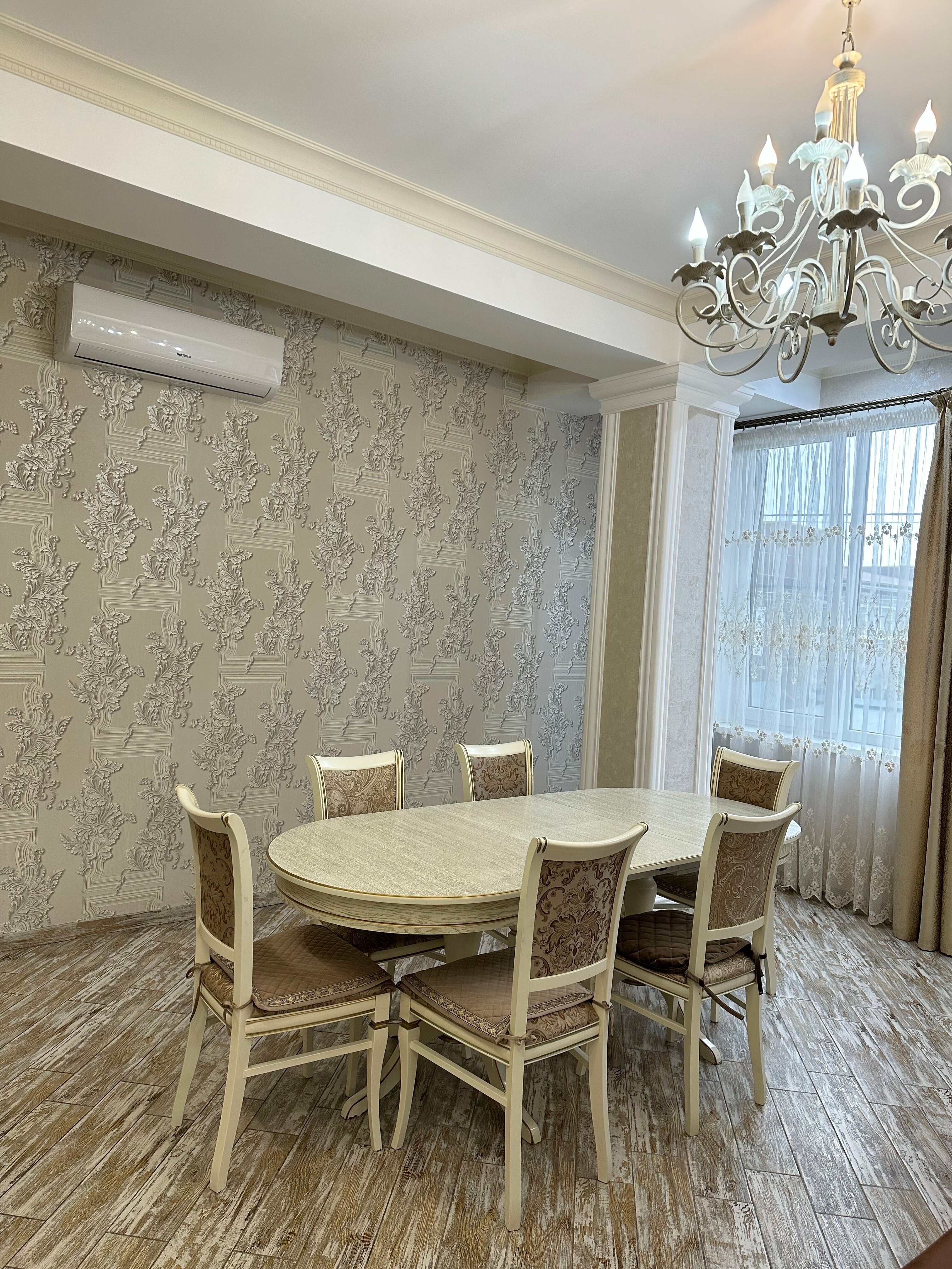 Апартаменты