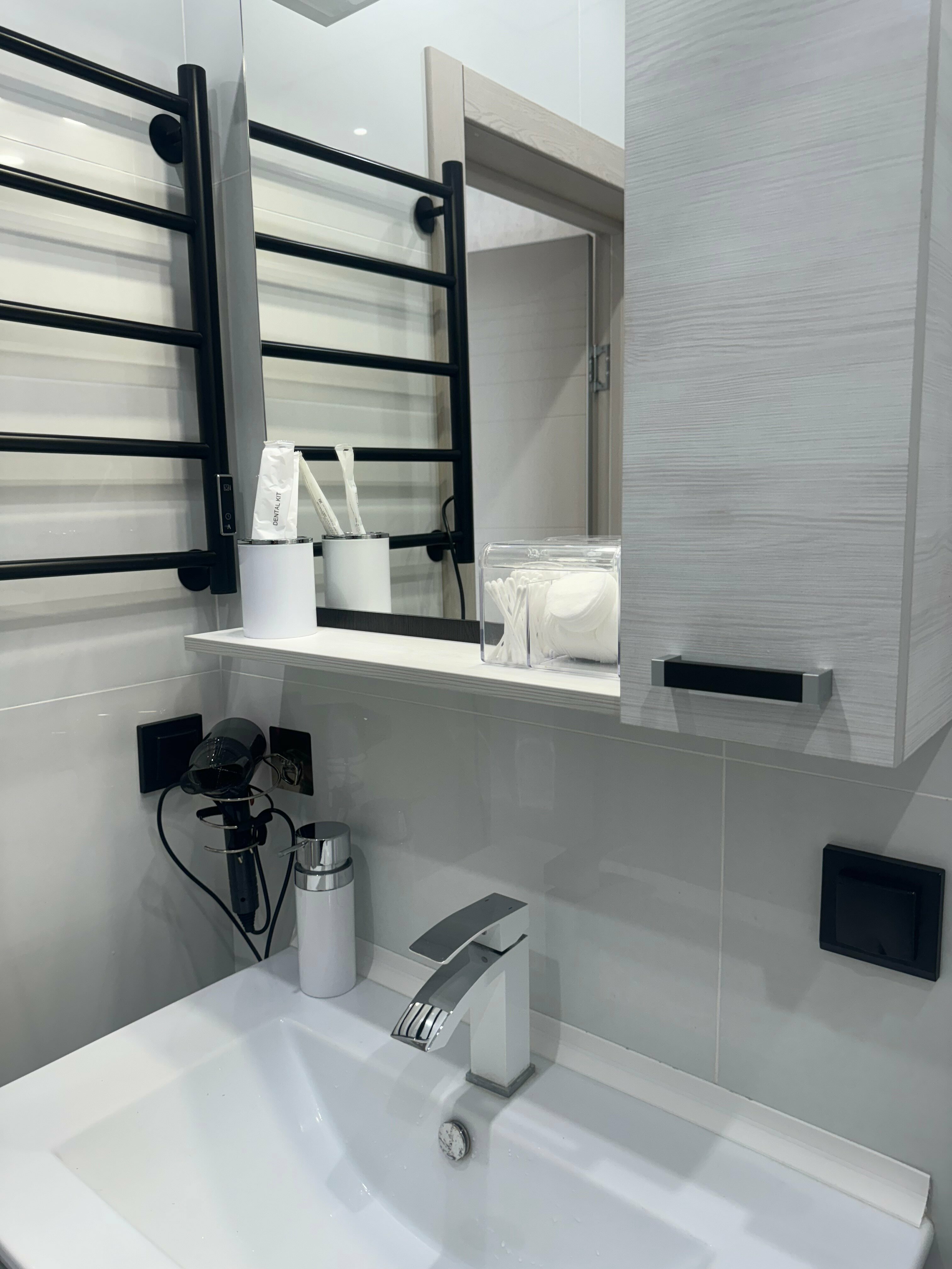 Трехместный номер с видом на горы