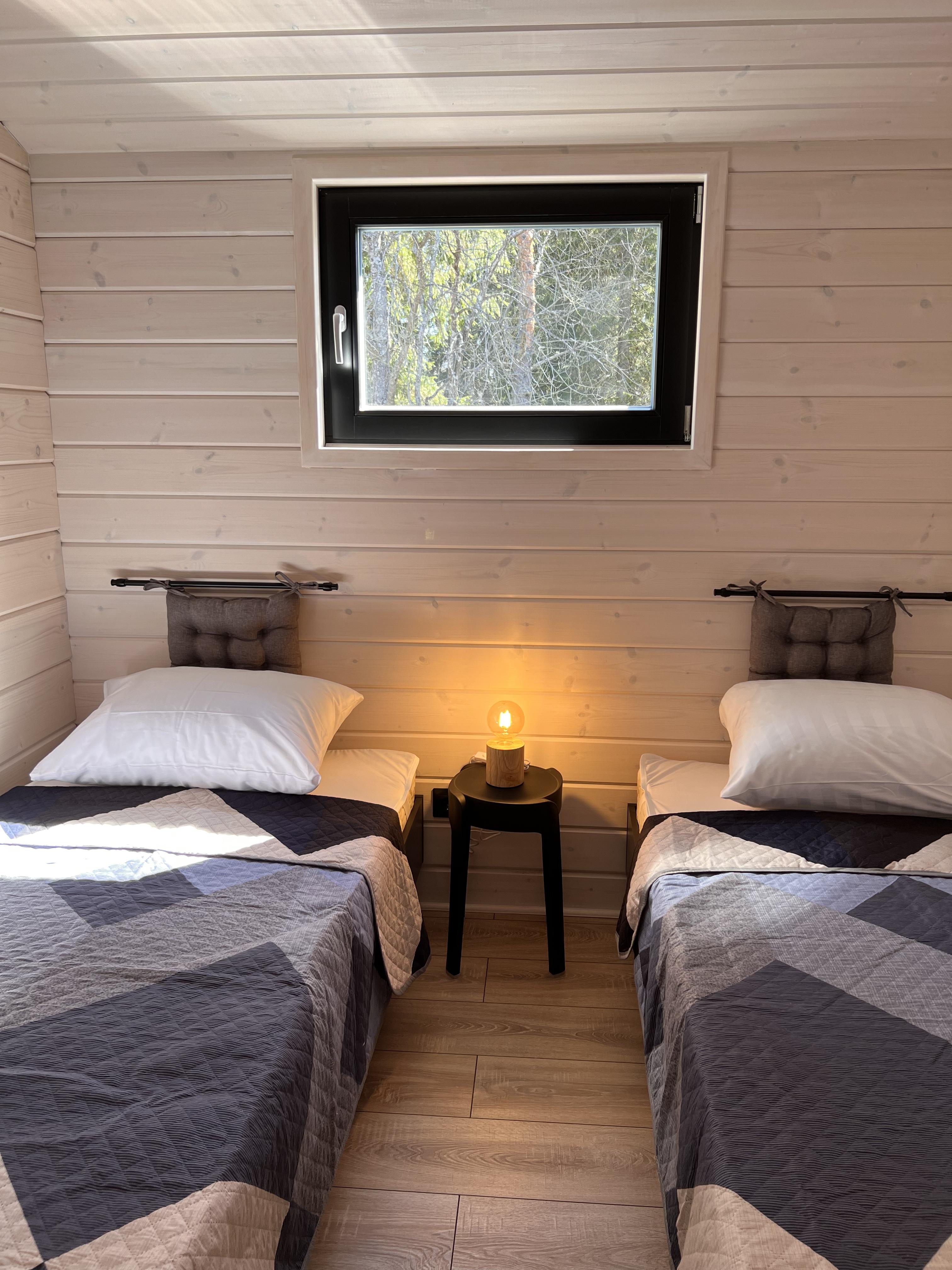 Коттедж с видом на озеро