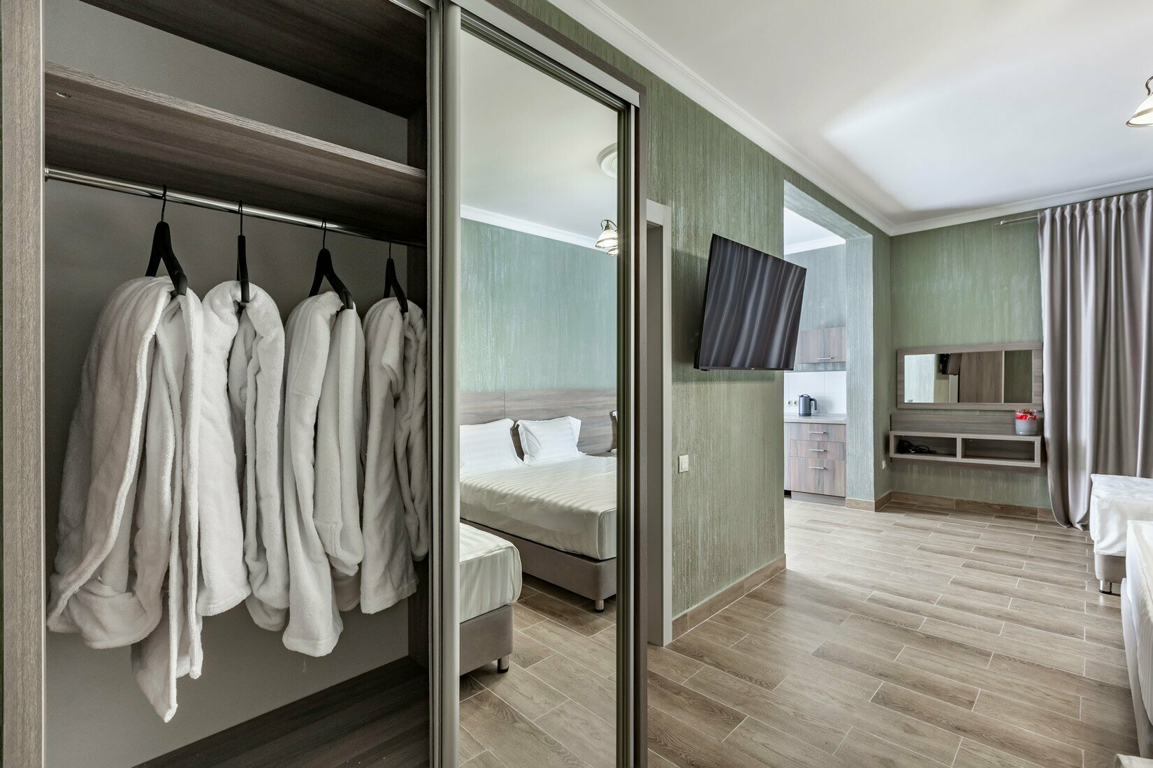 Улучшенные апартаменты