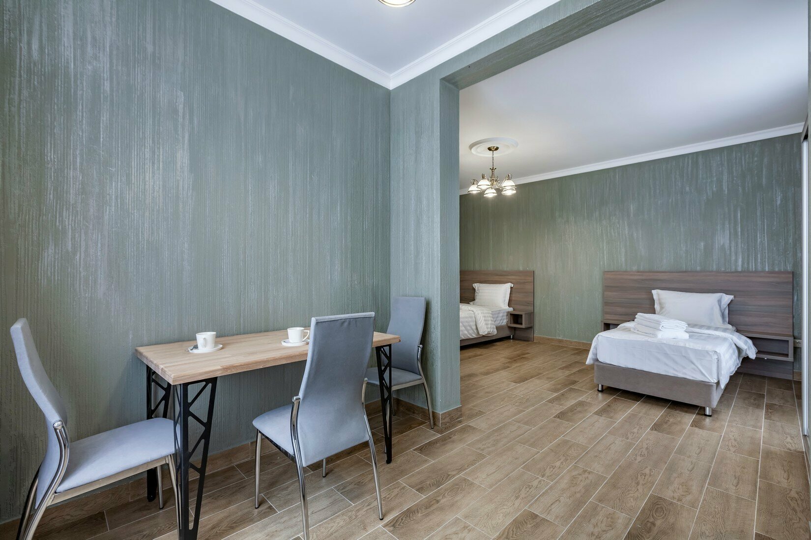 Улучшенный трехместный номер