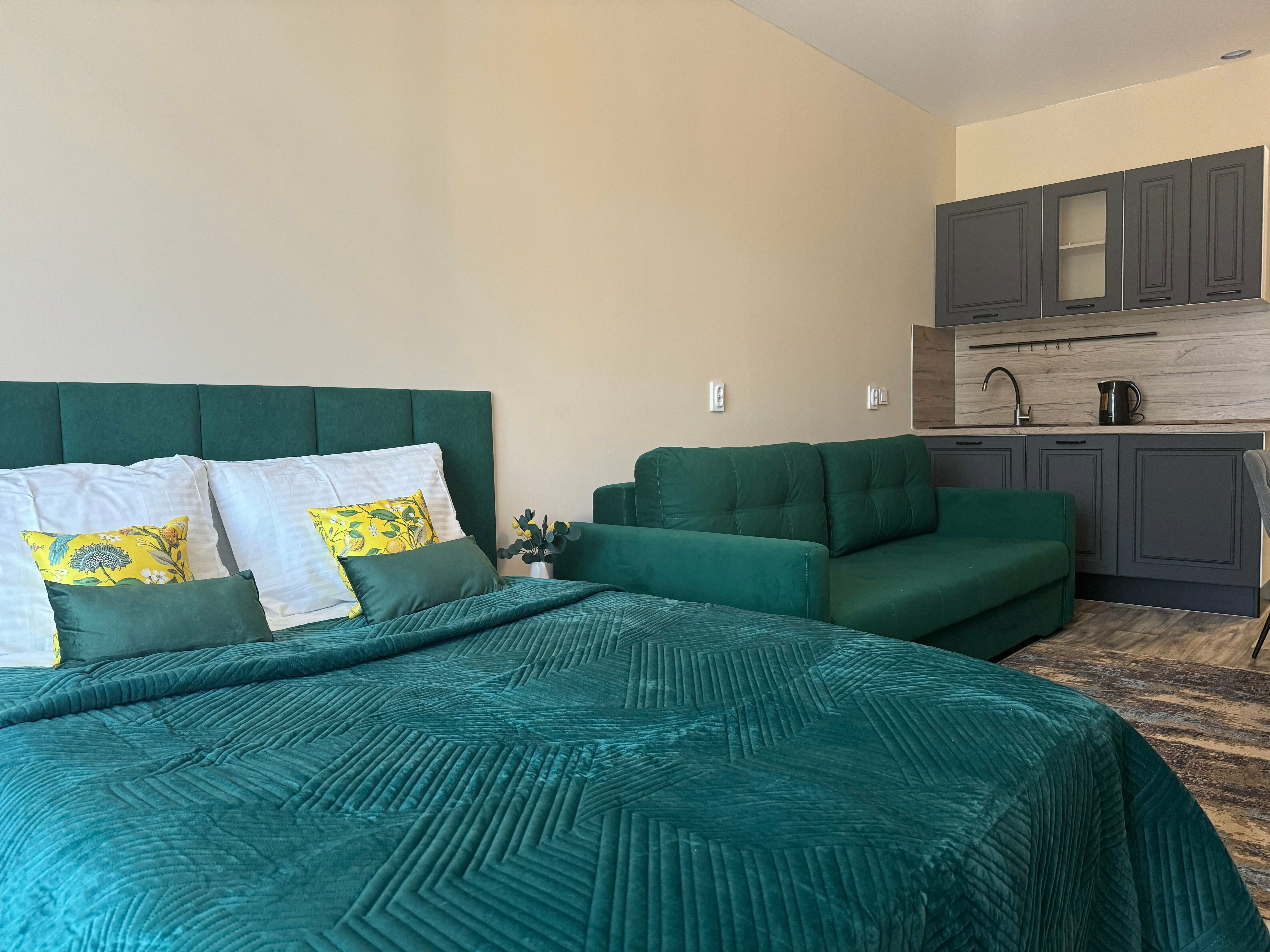 Номер-студия с балконом